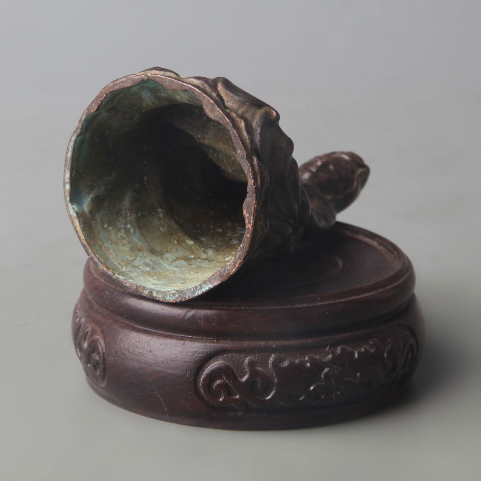 A FINE SMALL BRONZE BUDDHA STATUE - 5