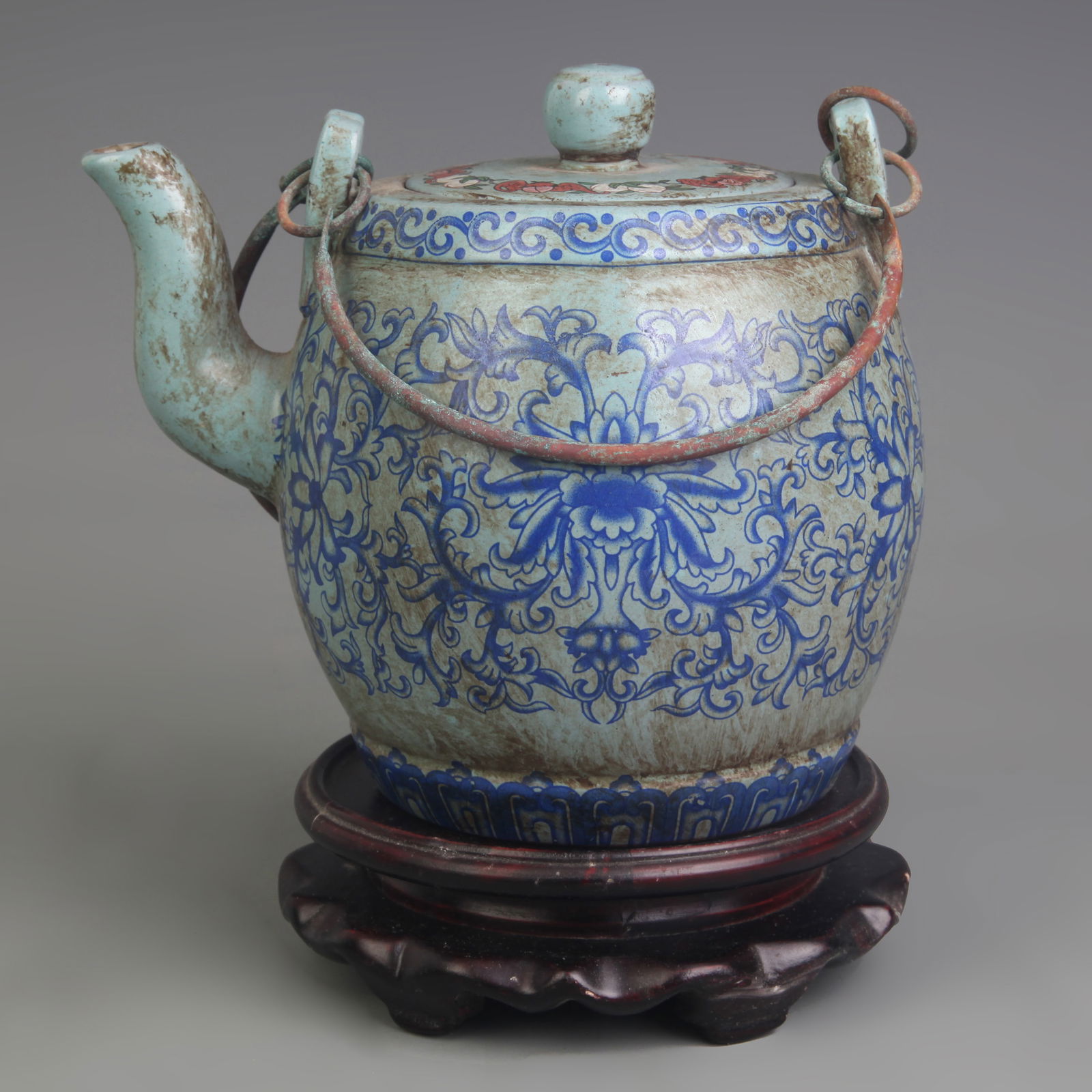 ZISHA TEAPOT WITH POLYCHROME DECORATION, SHI DABIN MARK: 20th Century; Diameter: 3.6 inch; Width: 6.6 inch; High: 8.0 inch;