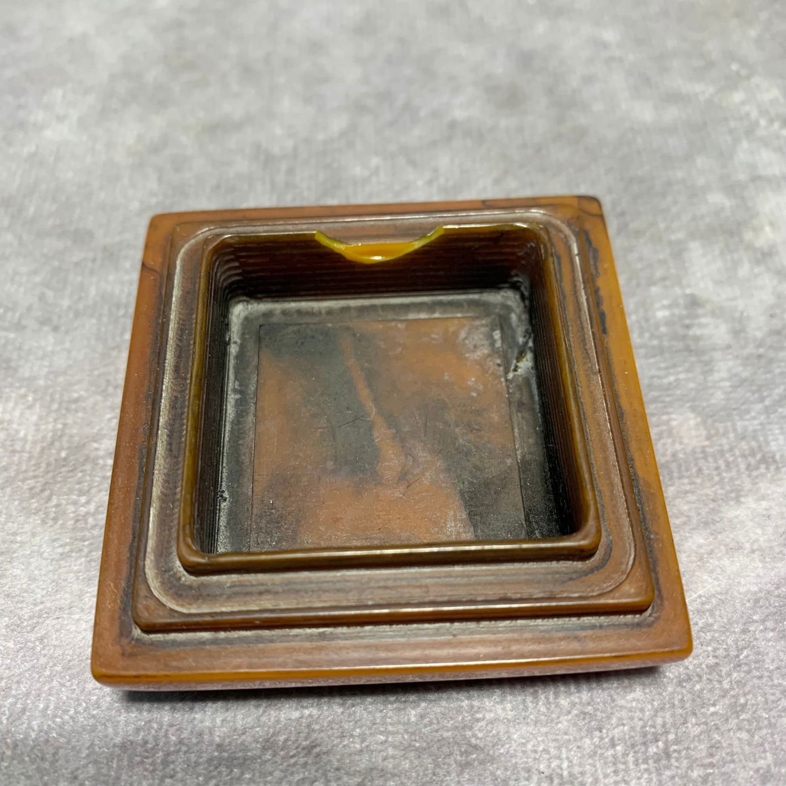 A FINE CELLULOID SEALS WITH BOX - 3