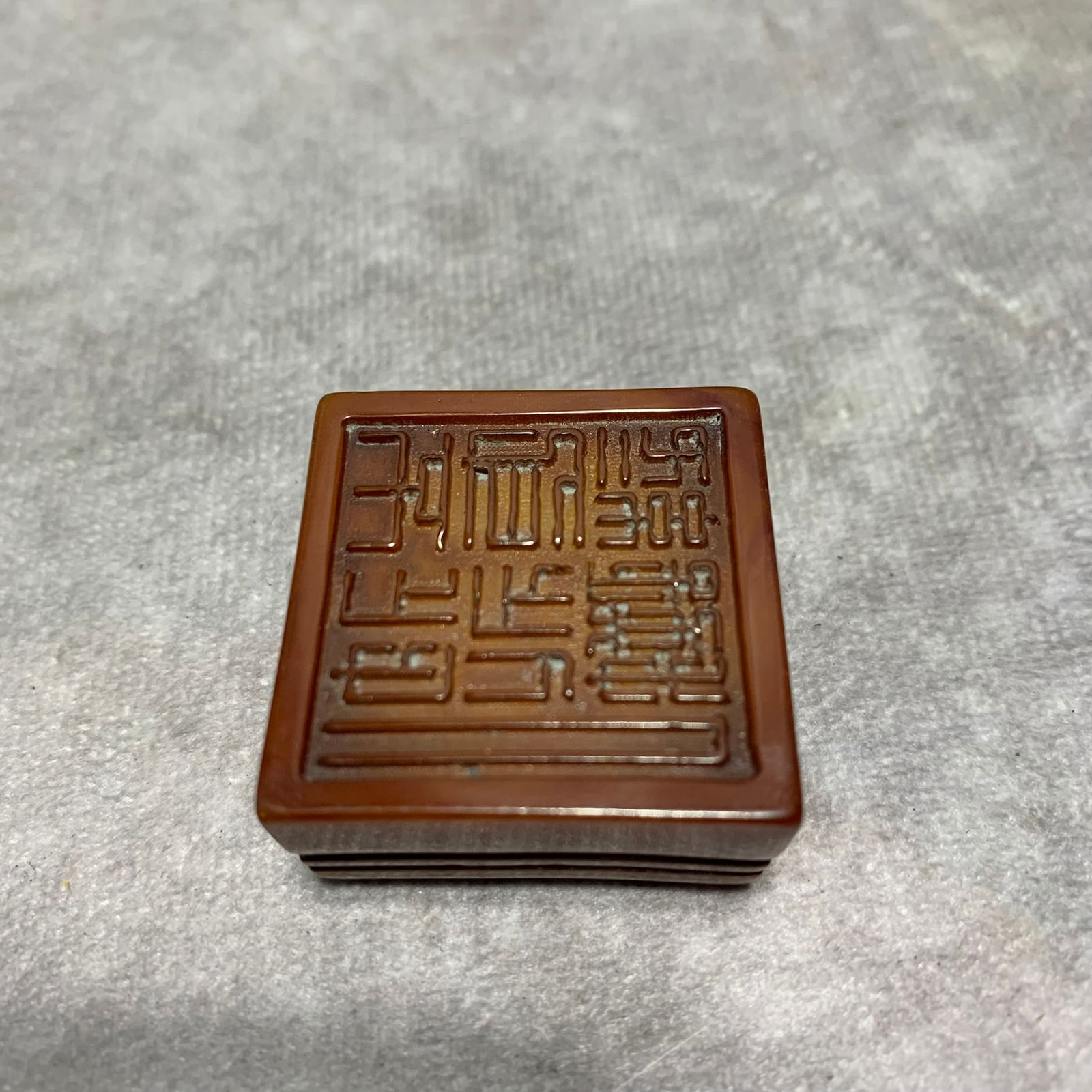 A FINE CELLULOID SEALS WITH BOX - 5