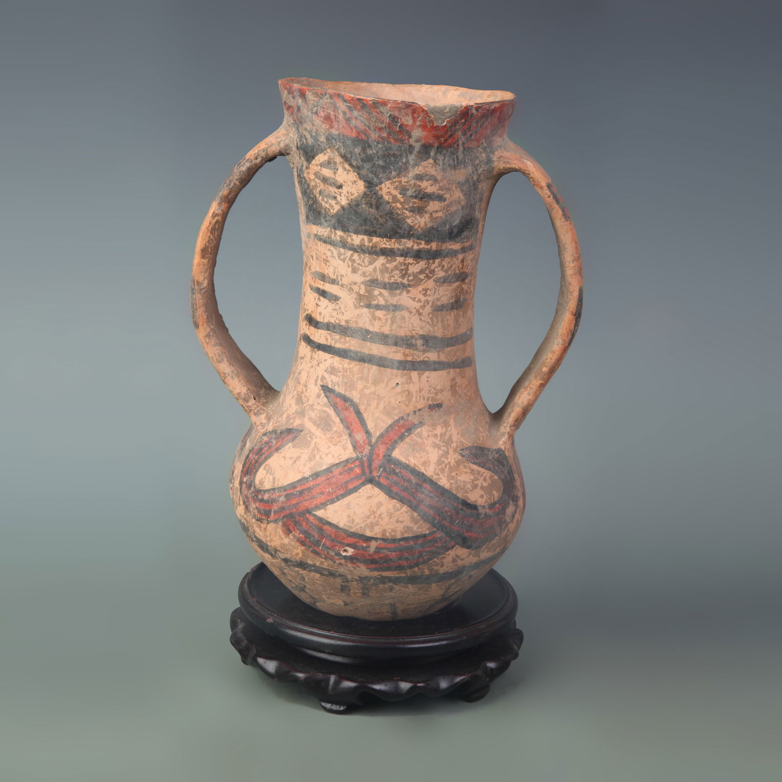 A FINE YANGSHAO CULTURE PAINTED POTTERY JAR: New Stone Age Period Style; Diameter: 3.9 inch; High: 8.6 inch