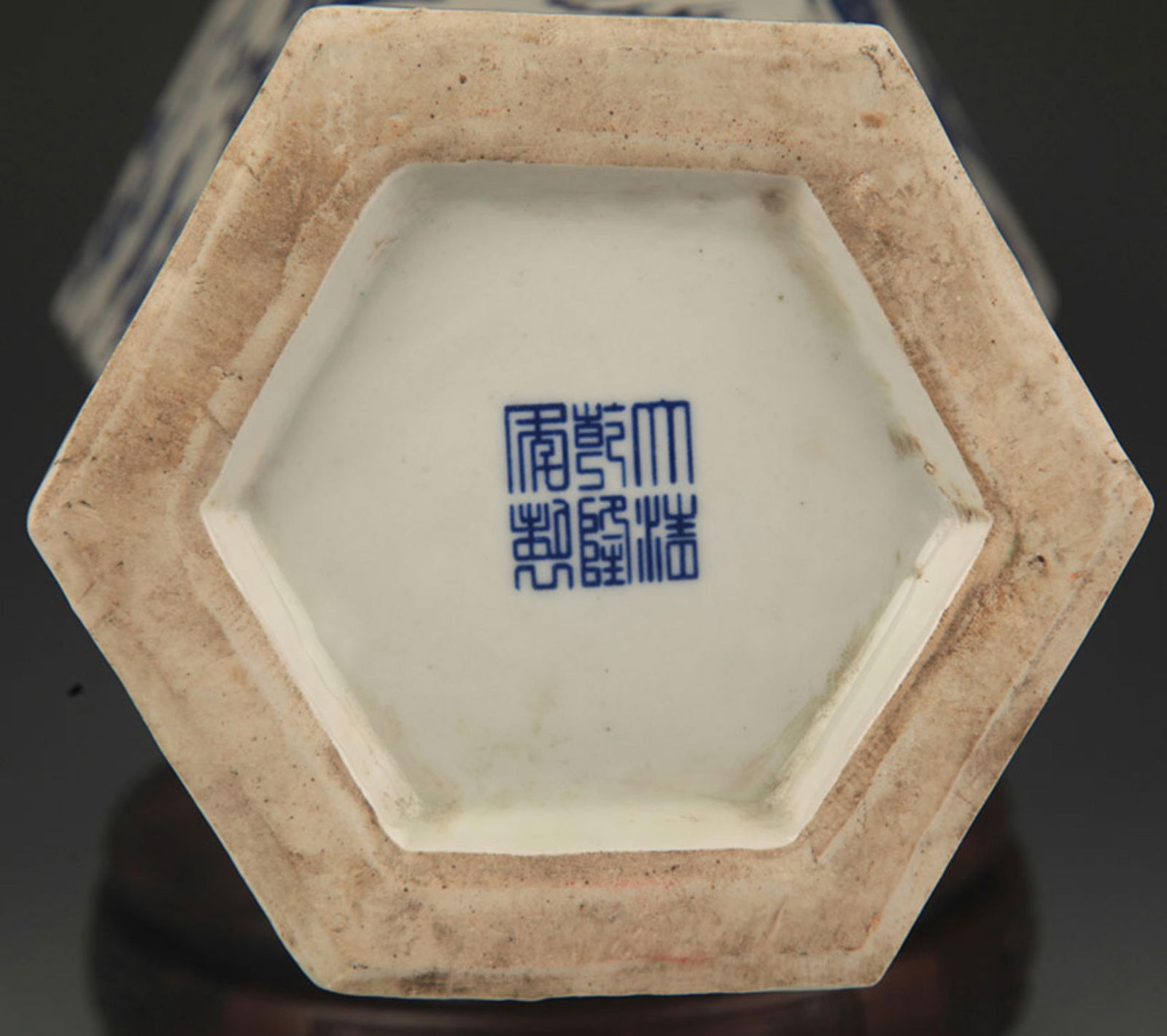 BLUE AND WHITE FLOWER PATTERN SIX SIDED VASE - 5