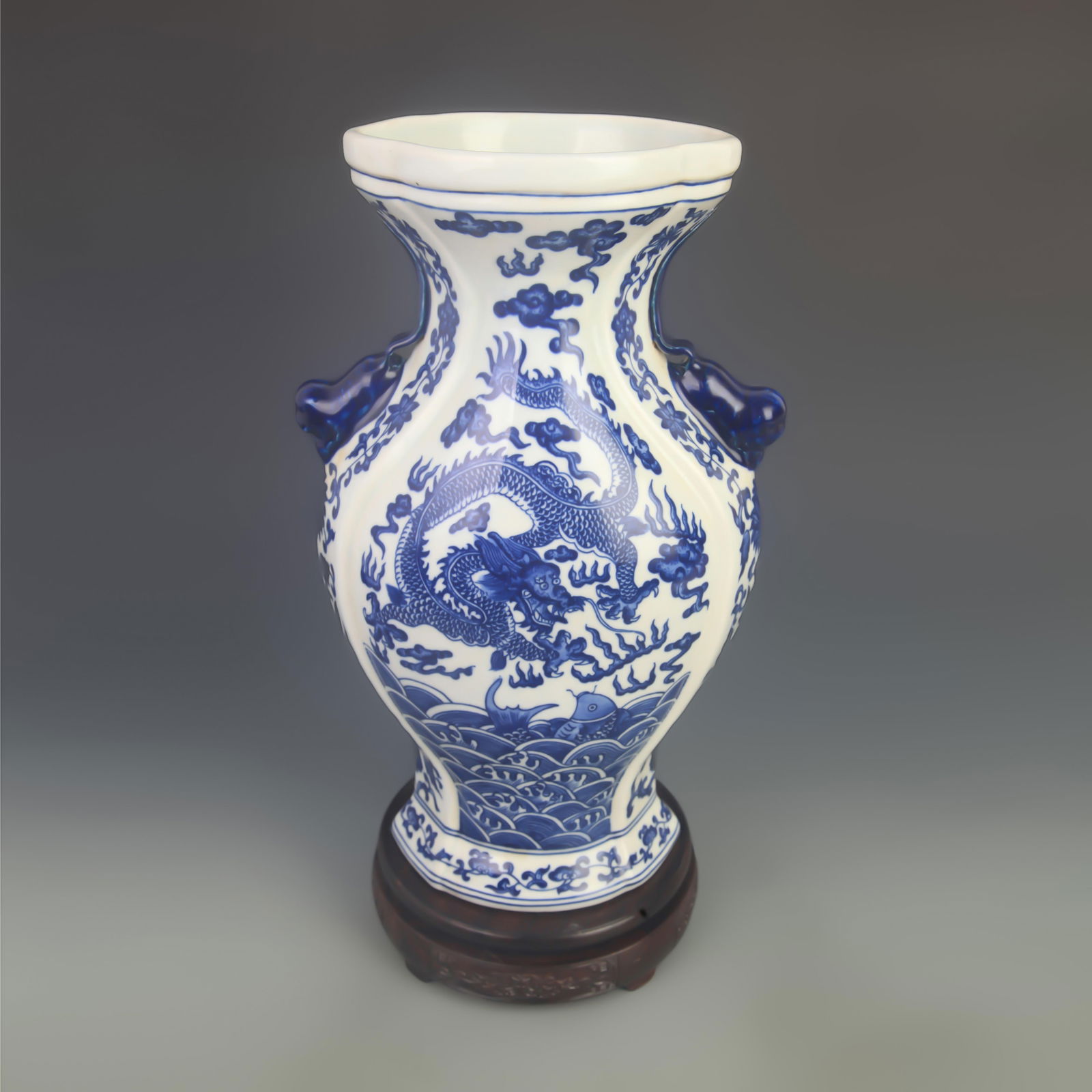 BLUE AND WHITE DRAGON PATTERN BEAST EAR APPRECIATION PORCELAIN VASE (1 of 5)