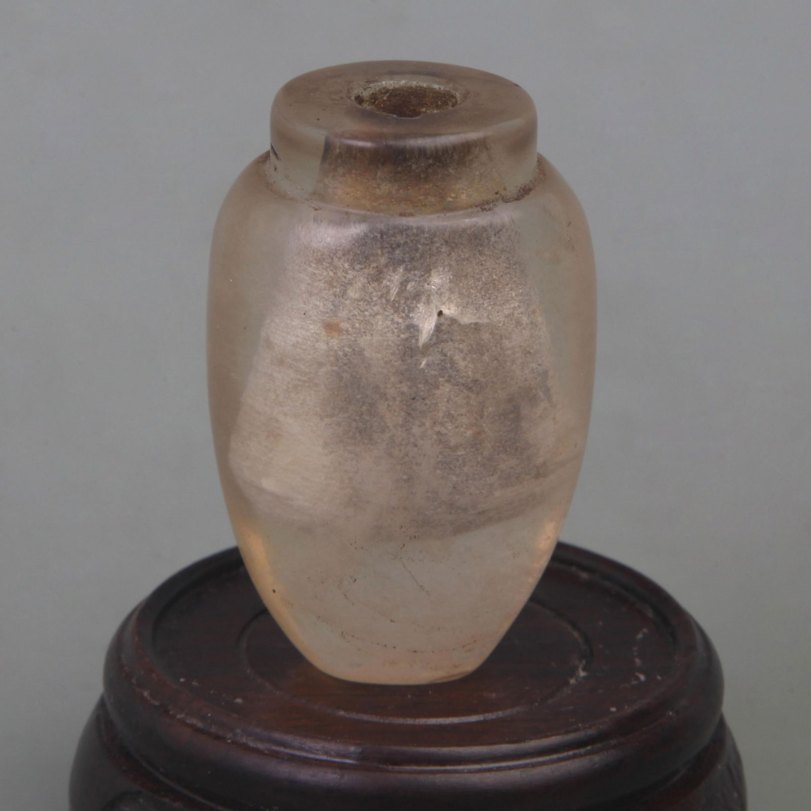 NATURAL CRYSTAL MADE PLAIN SNUFF BOTTLE - 2