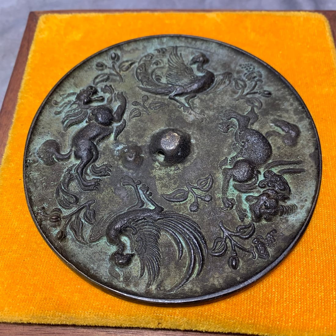 BRONZE AND SILVER INLAY NE ZHA NAO HAI FIGURE PAPER WEIGHT: Song Dynasty Style; High: 0.3 inch; Diameter: 4.7 inch