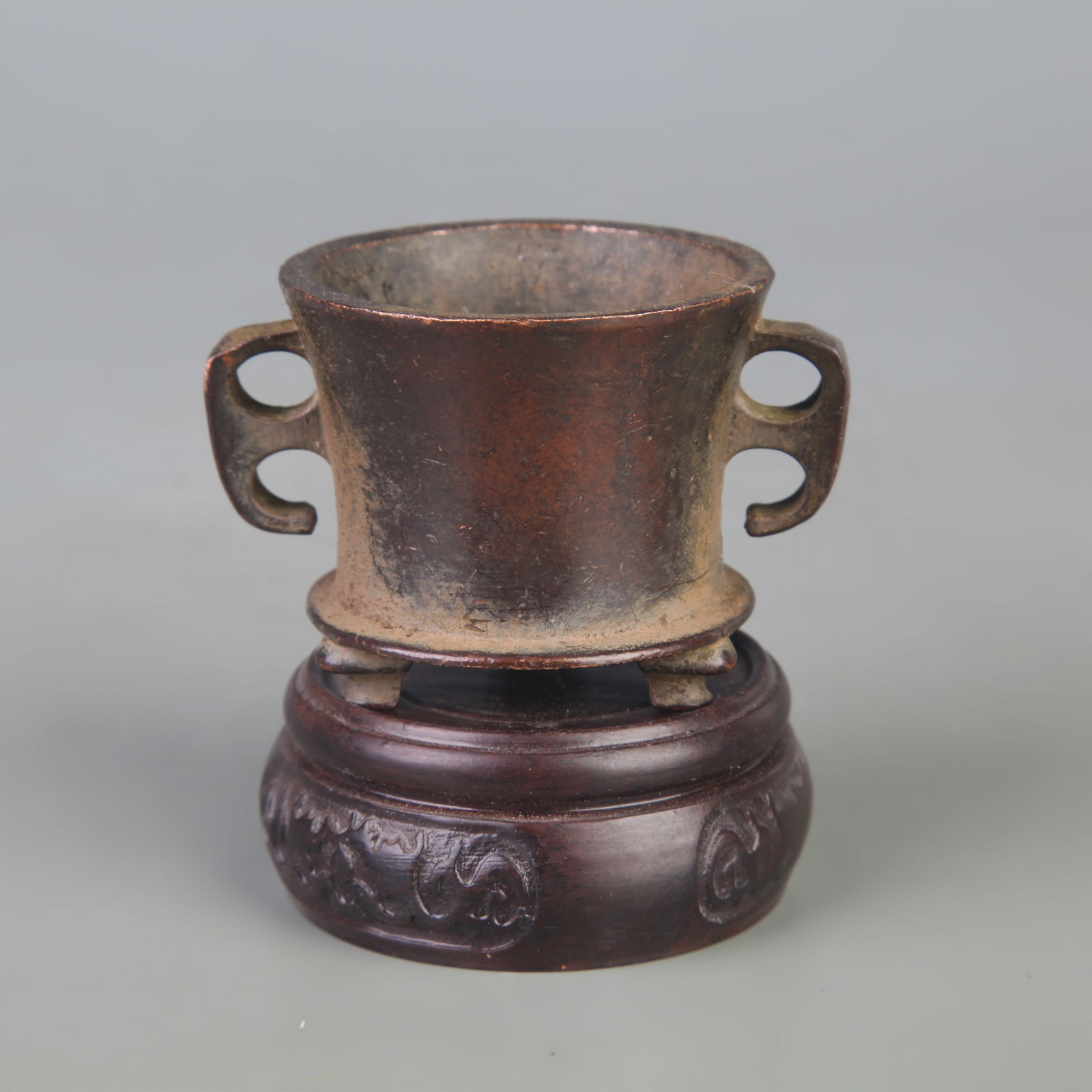 SMALL TWIN-EAR, TRIPOD BRONZE INCENSE BURNER: Qing Dynasty; Width: 2.6 inch; High: 1.8 inch