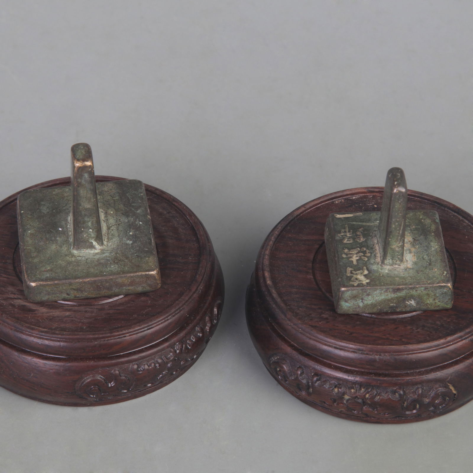 TWO SMALL BRONZE SQUARE SEALS - 3