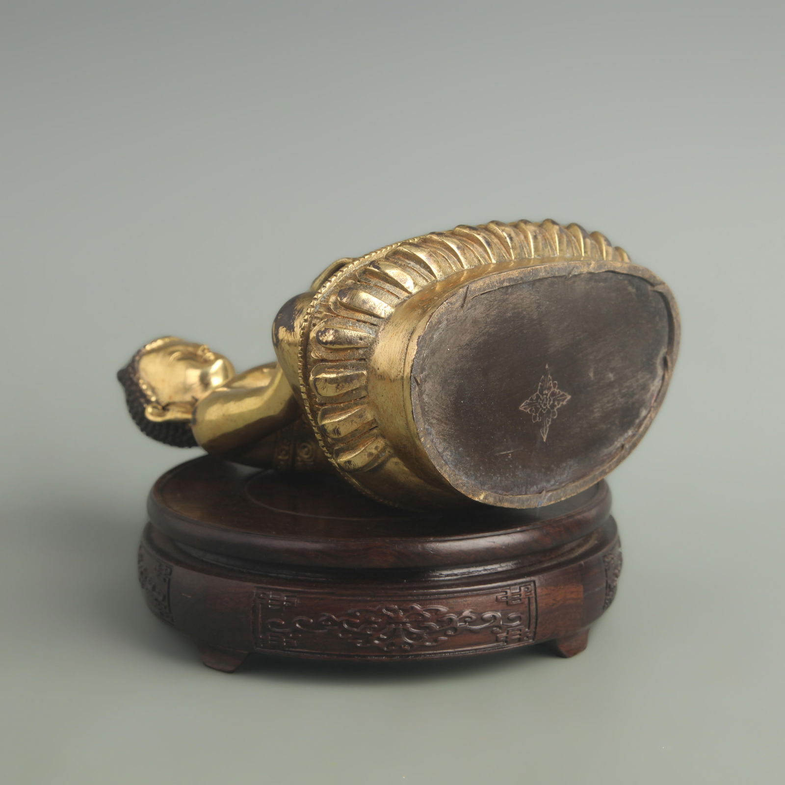 GILDED BRONZE GUANGDE BUDDHA STATUE - 5