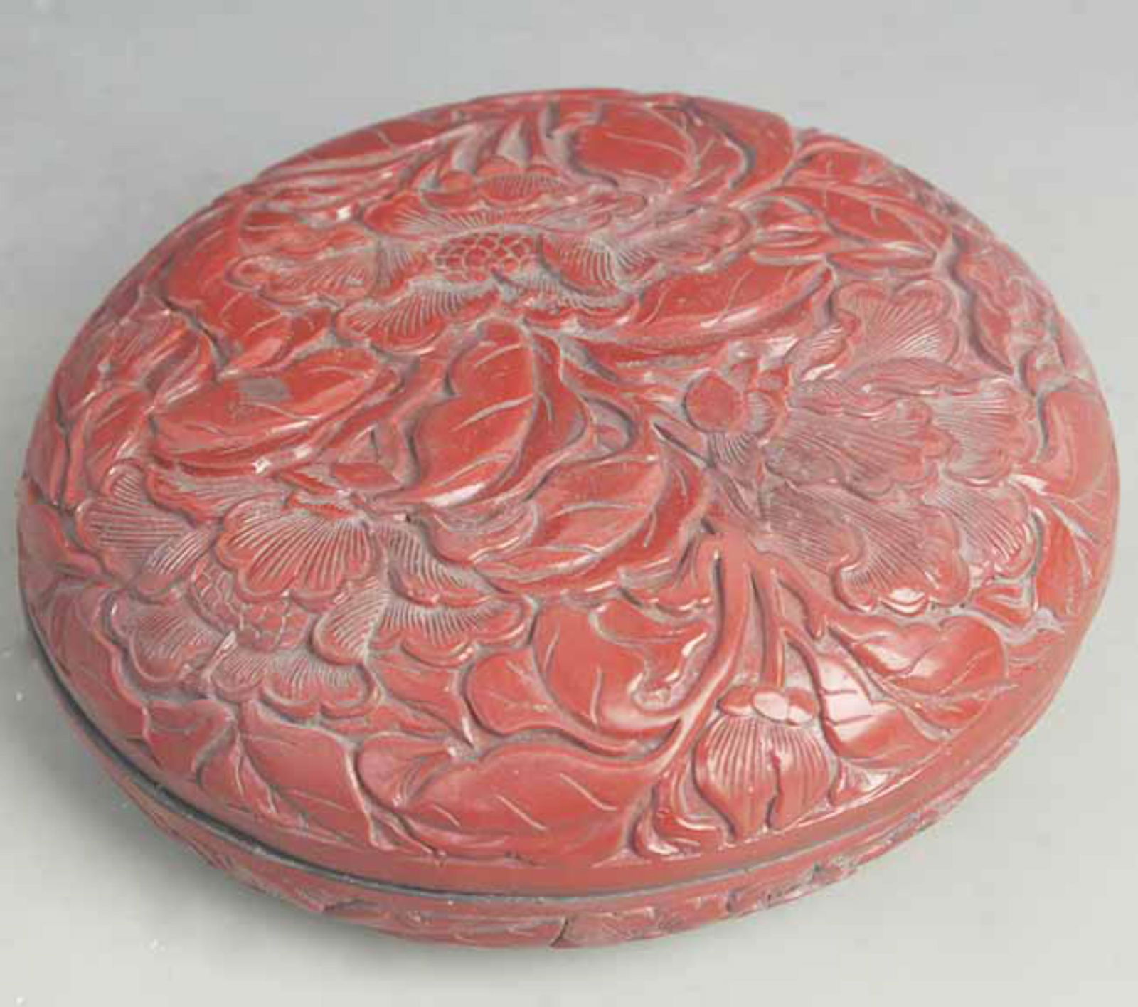 CARVED RED LACQUER FLORAL PATTERN INCENSE BOX - 4