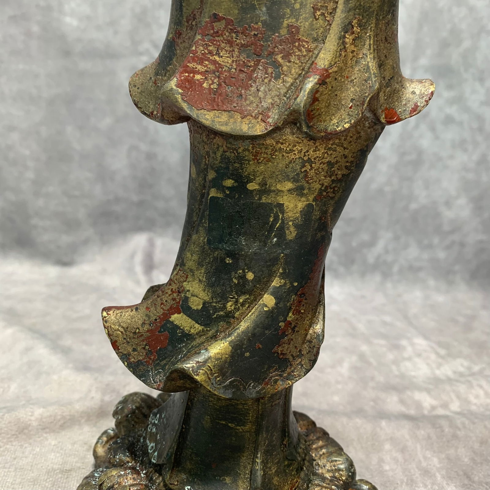 BRONZE STANDING GUANYIN STATUE - 5