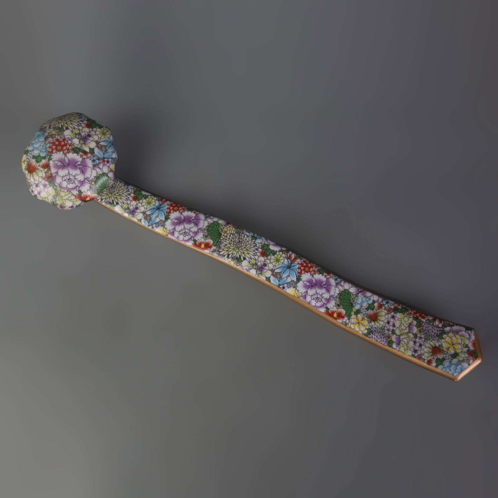 FAMILLE-ROSE FLORAL PATTERN PORCELAIN RUYI SCEPTER: Qing Dynasty Qian Long Period; Long:18.2 inch