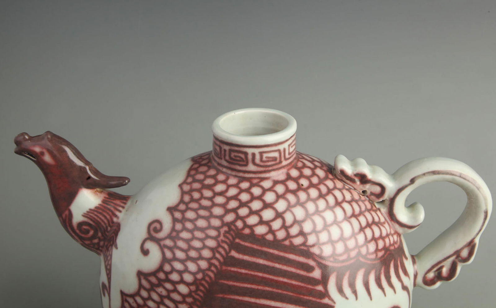 UNDERGLAZE-RED PHOENIX-PATTERN PORCELAIN EWER - 2