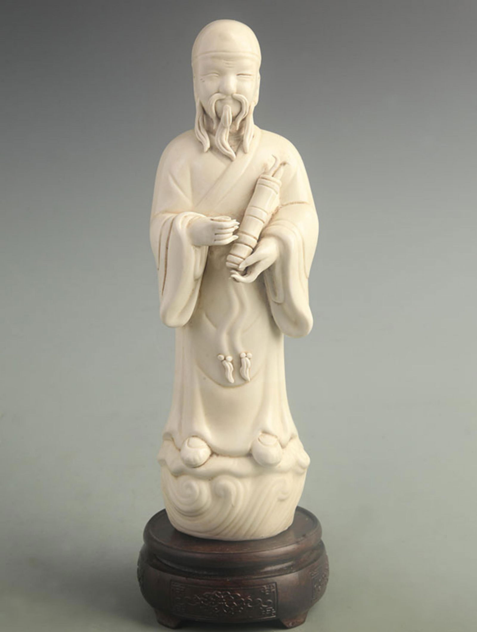 DEHUA PORCELAIN EIGHT IMMORTALS ZHANG GUOLAO STATUE: Qing Dynasty; High: 12.5 inch; Width: 4.00 inch;