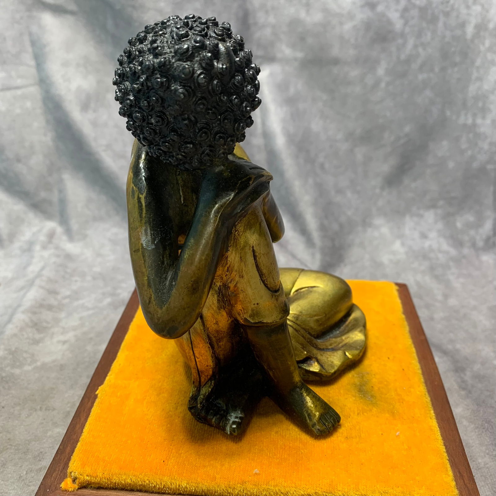 A FINE BRONZE BUDDHA STATUE - 3
