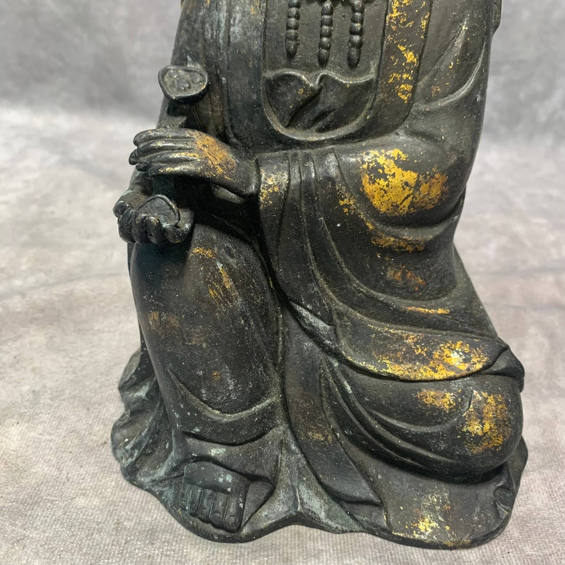 BRONZE RUYI GUANYIN STATUE - 3