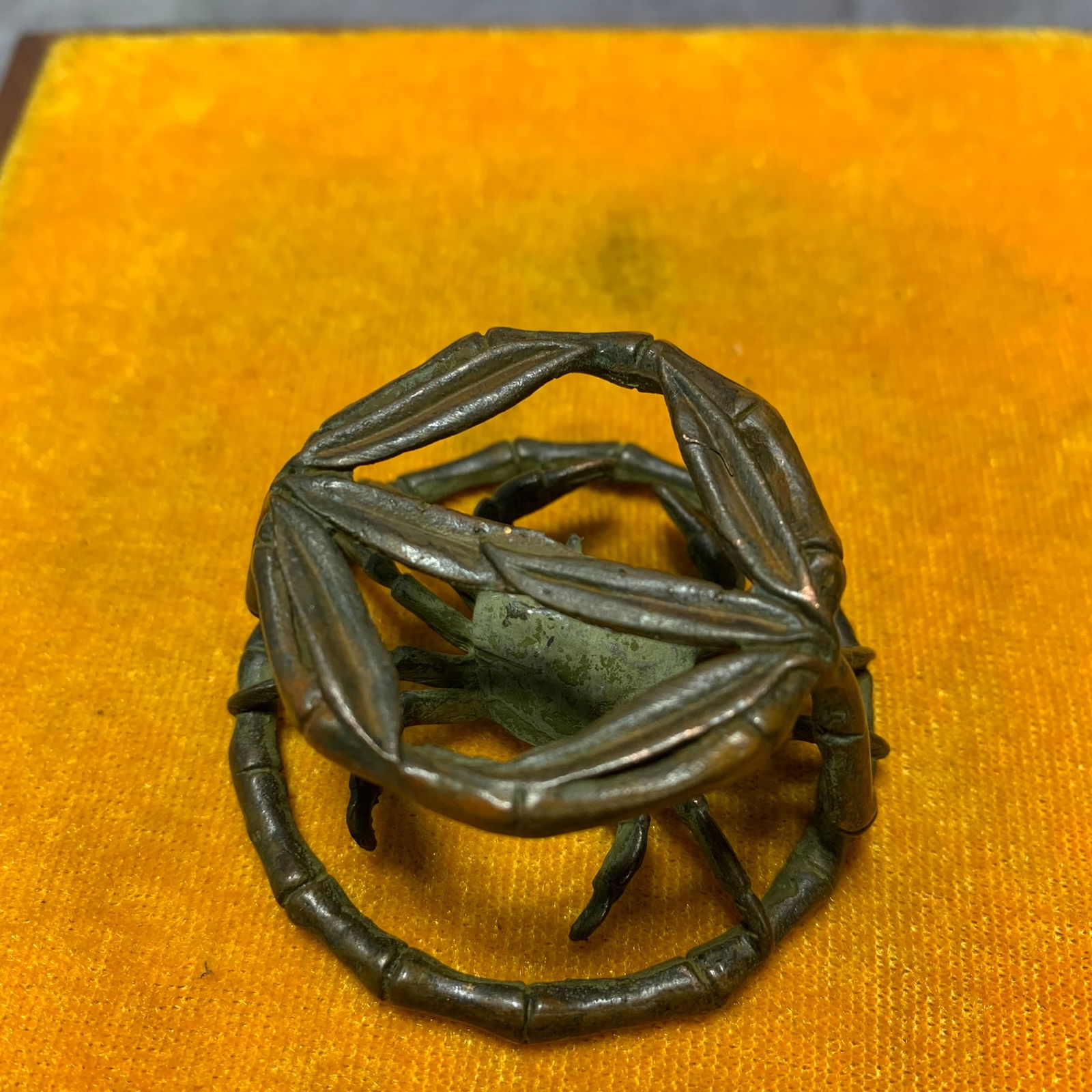 REPUBLIC BRONZE CRAB TEA CUP STAND - 5