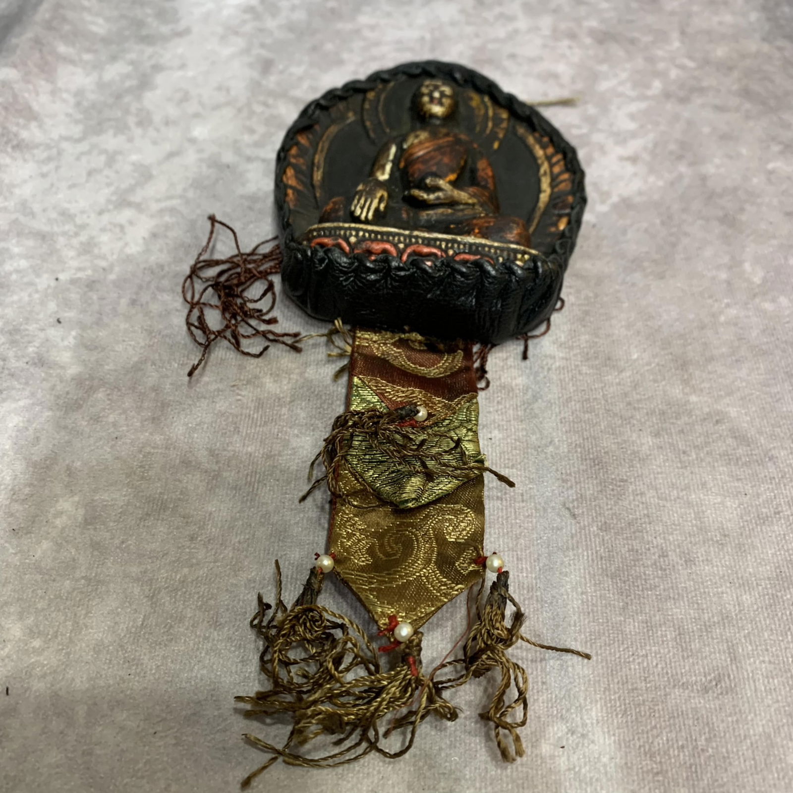 A FINE WOOD CARVING TIBETAN PENDANT: Modern; High: 4.2 inch; Width: 3.9 inch; Diameter: 1.0 inch;