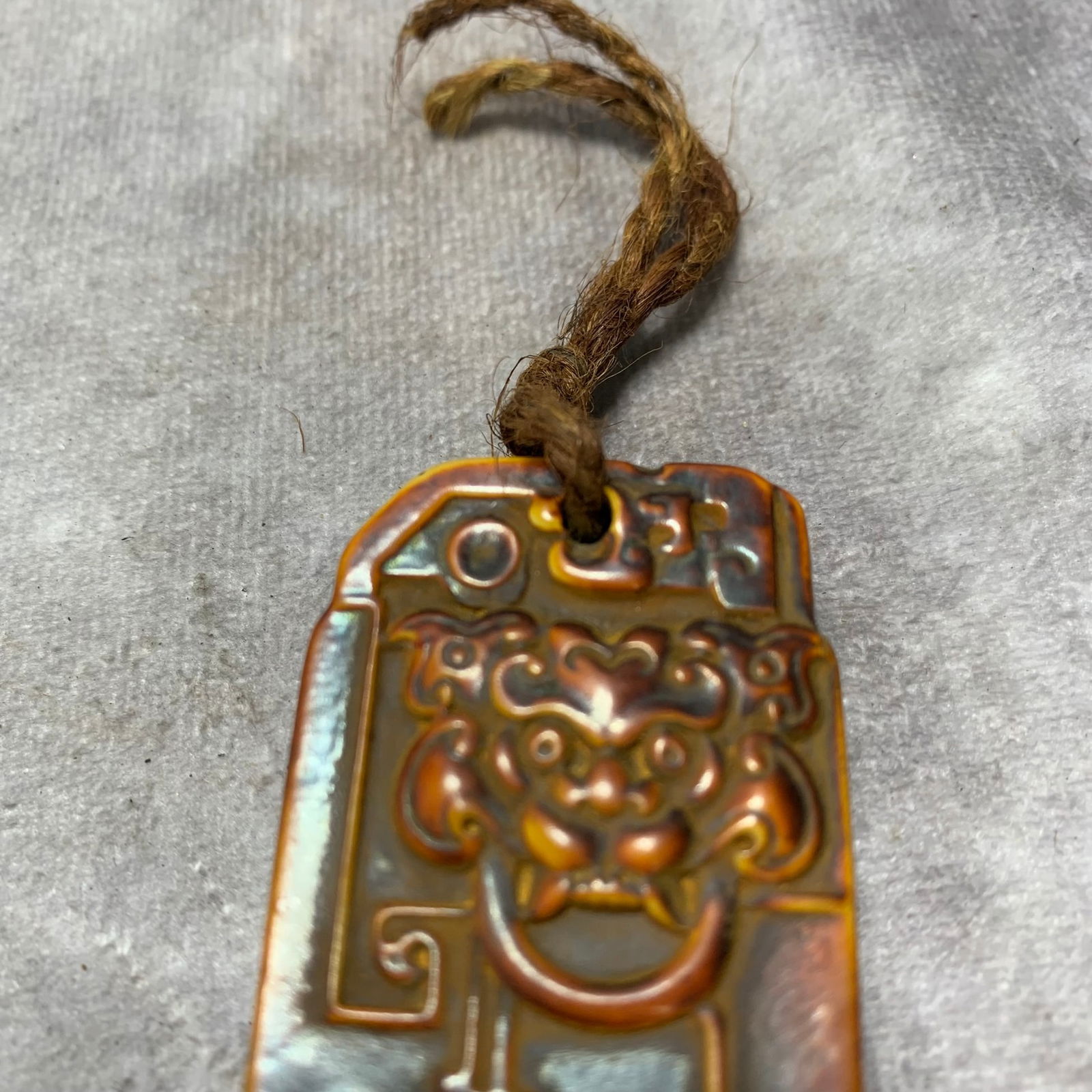 A FINE BONE PLAQUE WITH LION DESIGN - 5