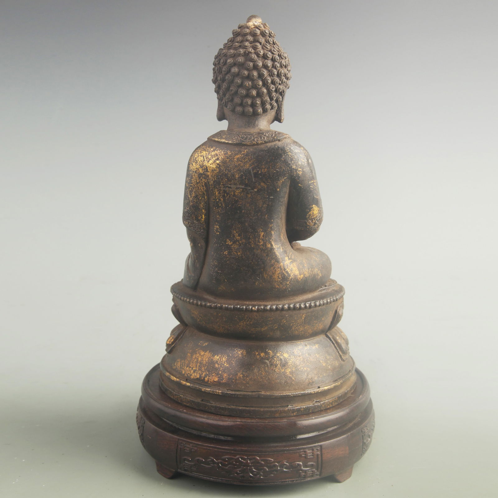 GILT-BRONZE SHAKYAMUNI BUDDHA STATUE - 4