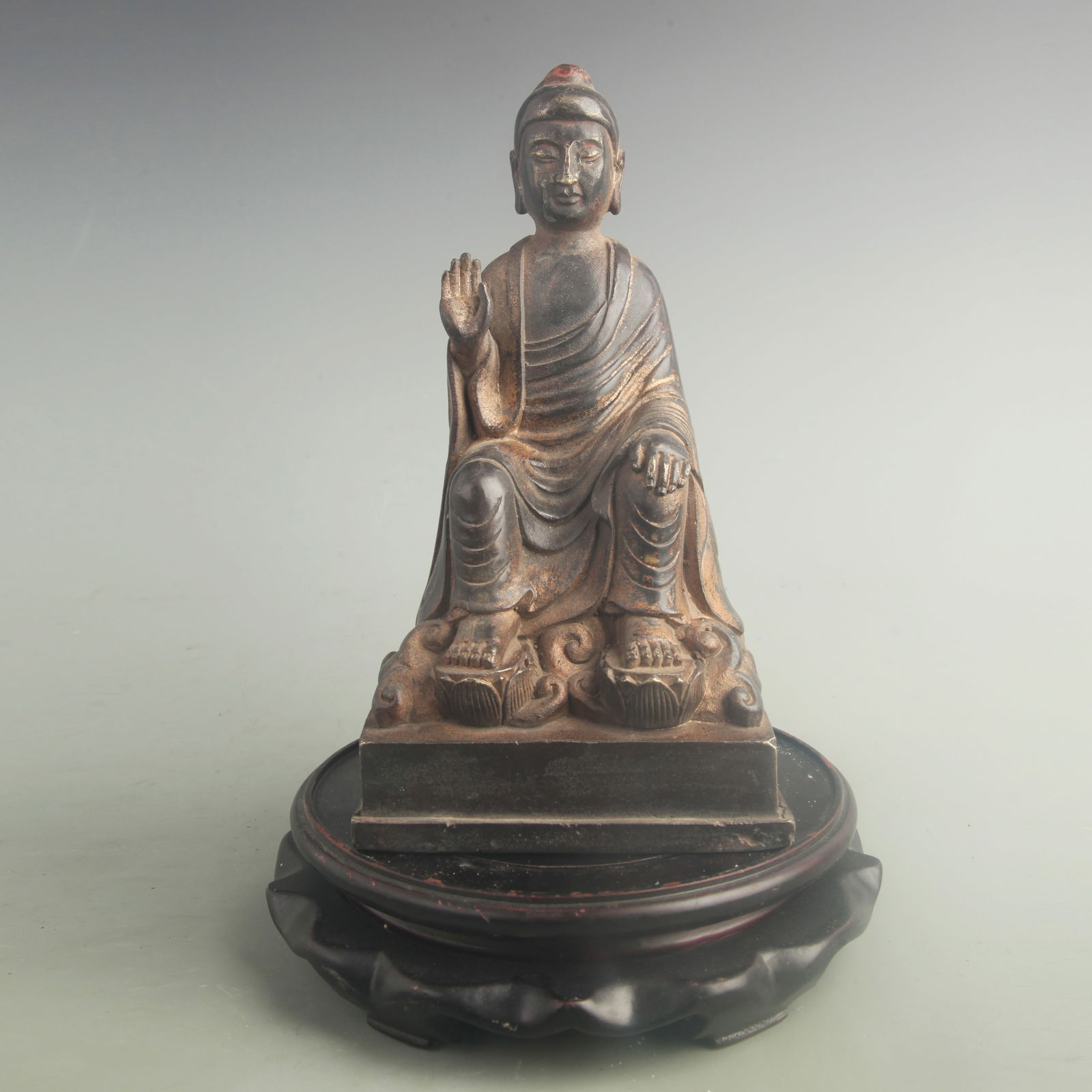 GILT-BRONZE SHAKYAMUNI BUDDHA STATUE: 19th Century;High: 9.20 inch;Width: 4.80 inch