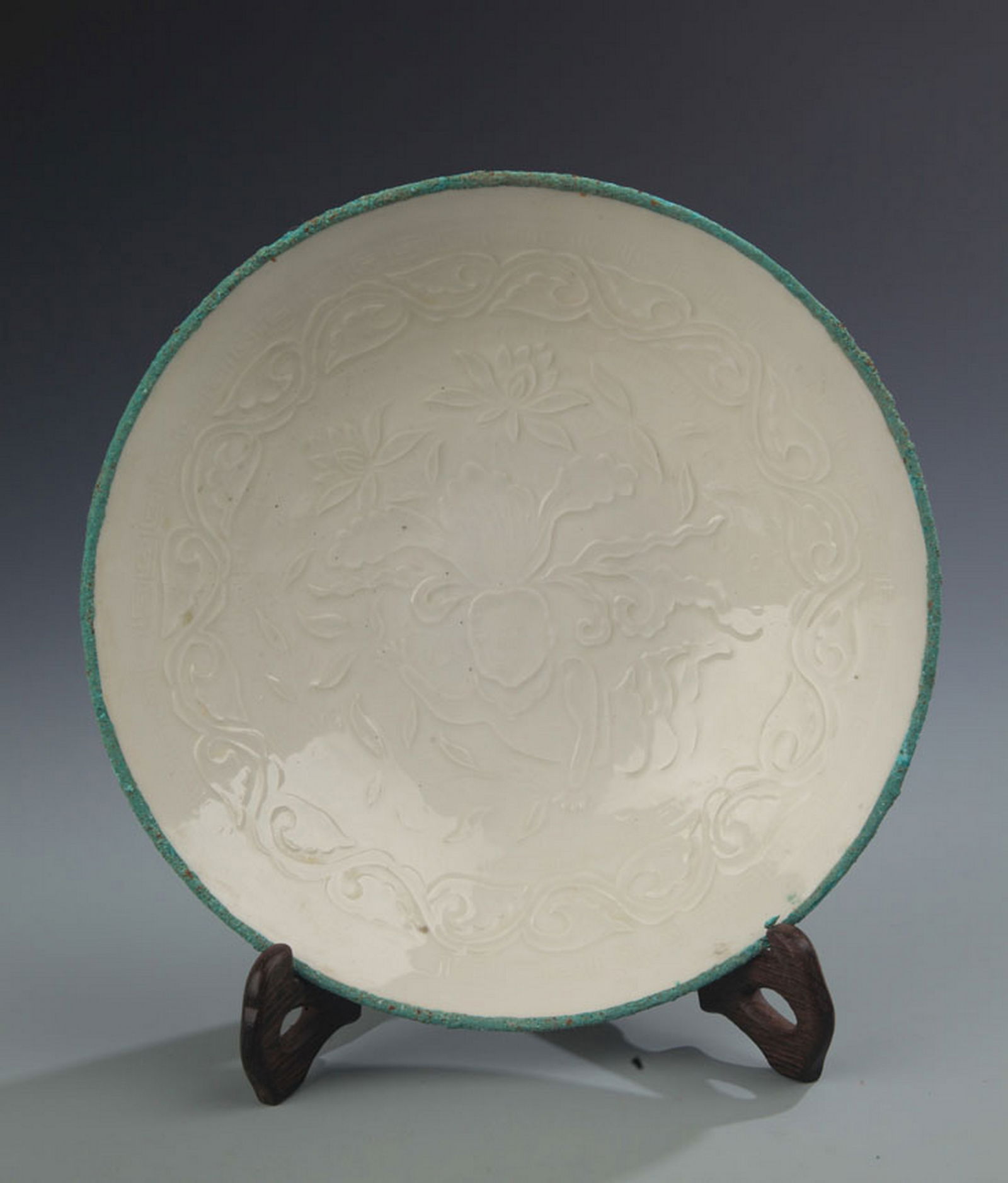 RARE DING KILN LOTUS FLOWER PATTERN PORCELAIN PLATE (1 of 4)