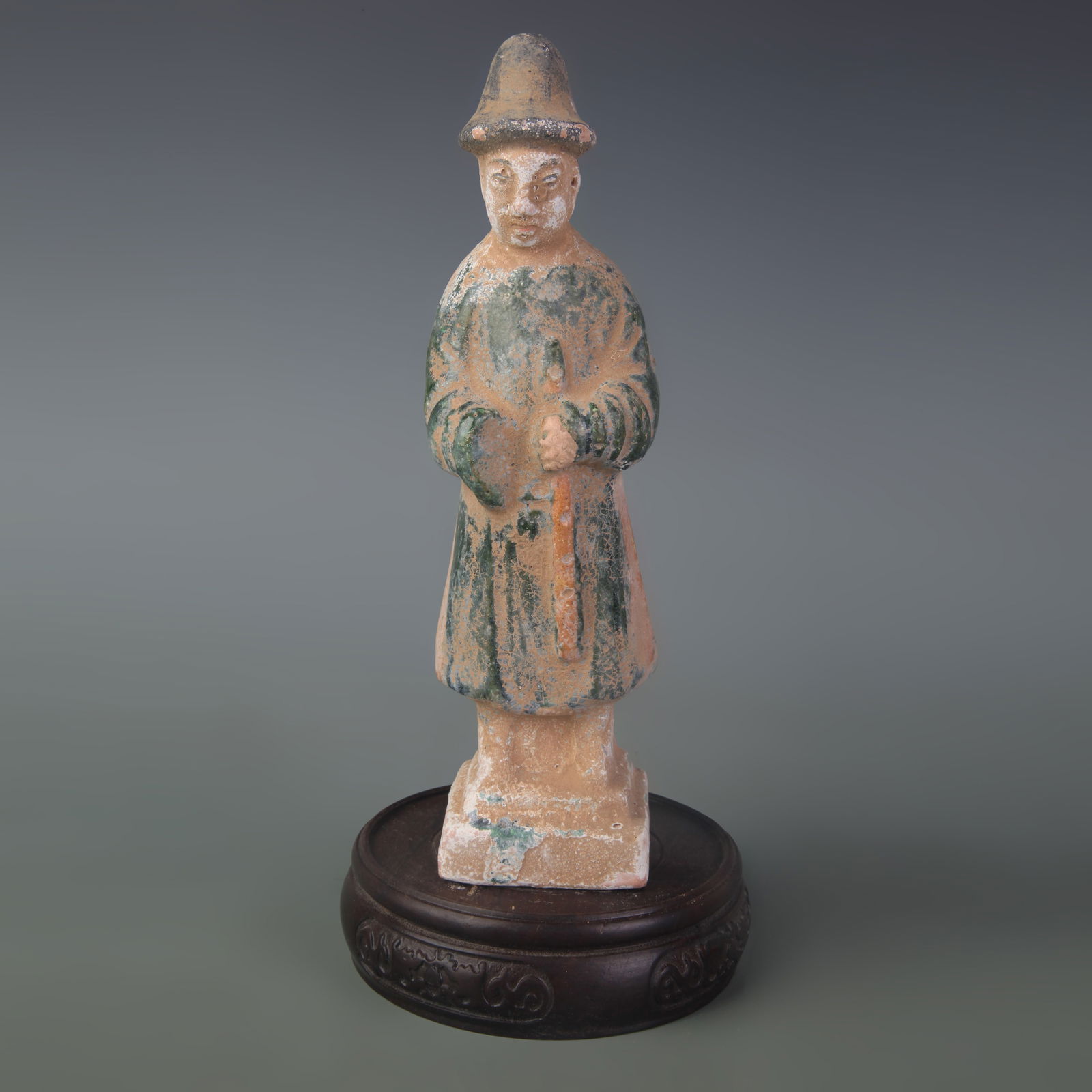 A FINE TRI-COLORED POTTERY HUMAN FIGURINE: Liao Dynasty Style; High: 7.2 inch;
