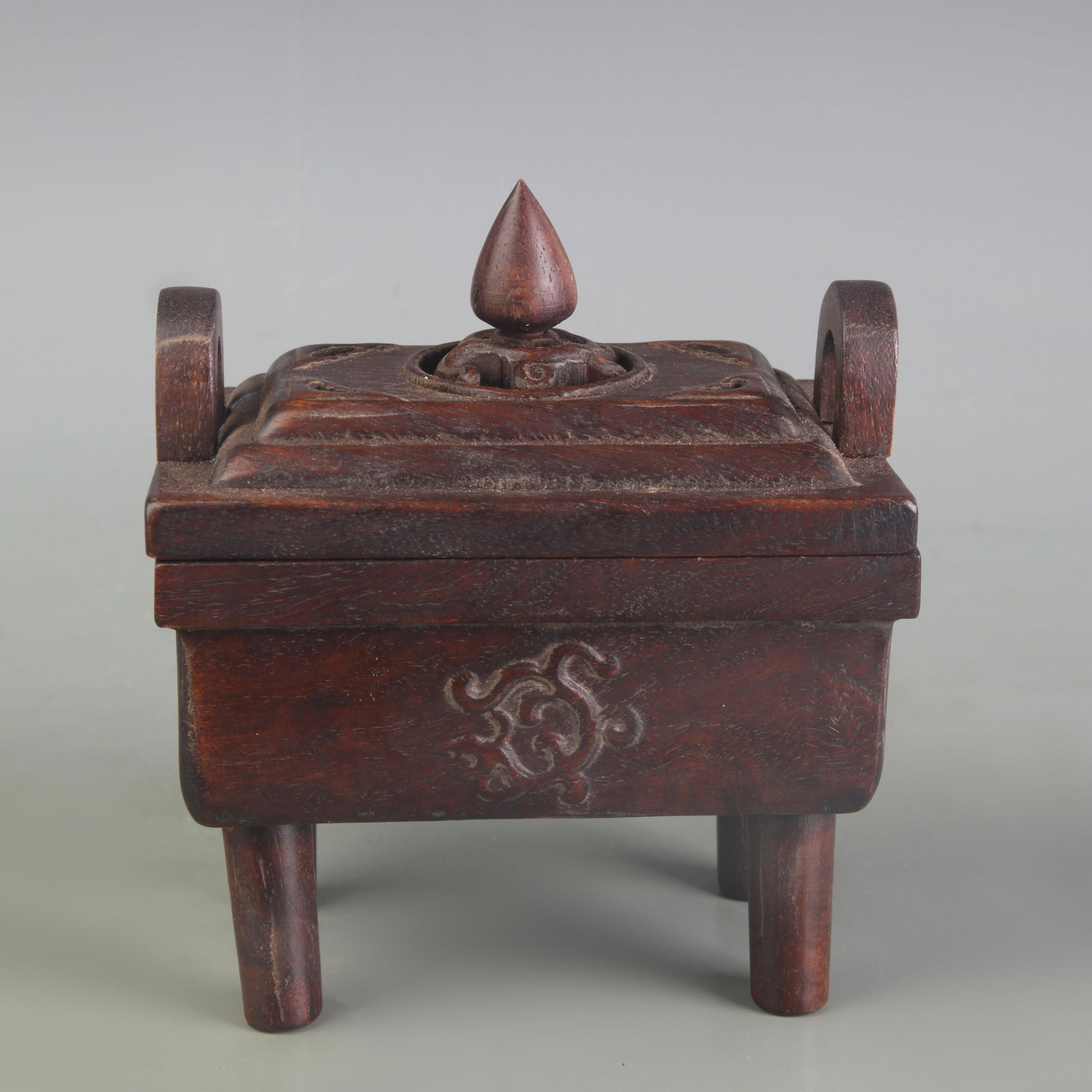 A FINE HUANGHUALI WOOD MADE INCENSE BURNER: Modern; Long: 5.0 inch; Width: 3.5 inch; High: 5.7 inch