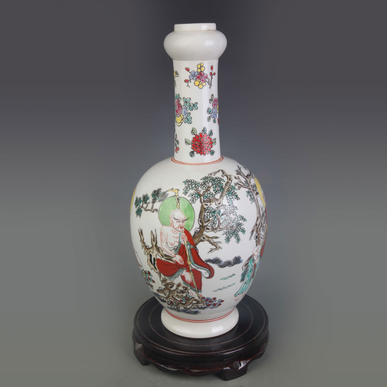 FAMILLE ROSE FIGURE GARLIC-HEAD STYLE PORCELAIN VASE: Qing Dynasty Yong Zheng Period: Diameter: 1.7in ; High: 14.1in