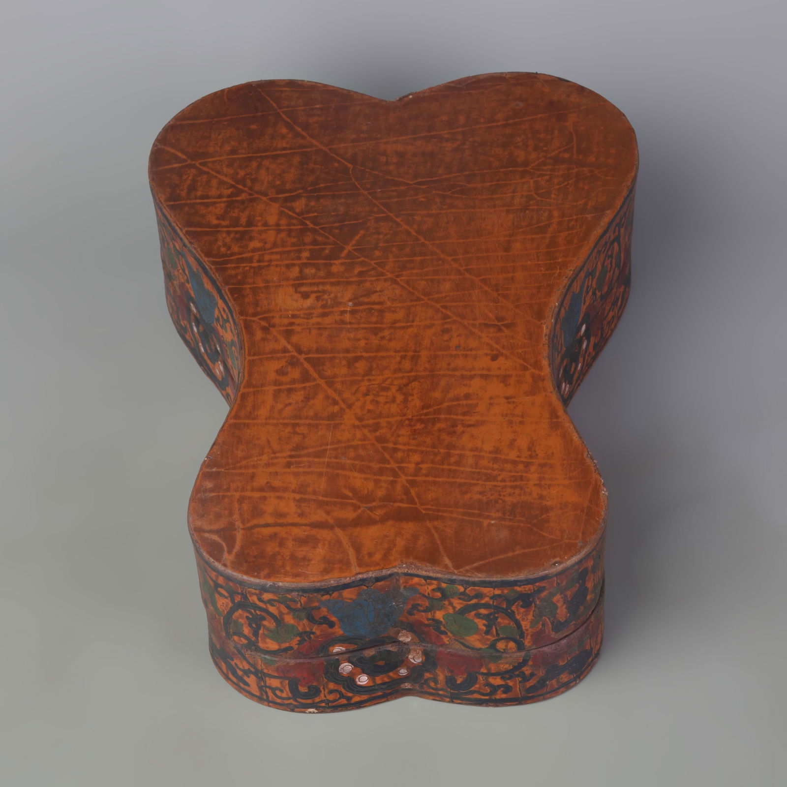 OUTLINED FAN-SHAPED BOX WITH AUSPICIOUS PATTERNS - 4