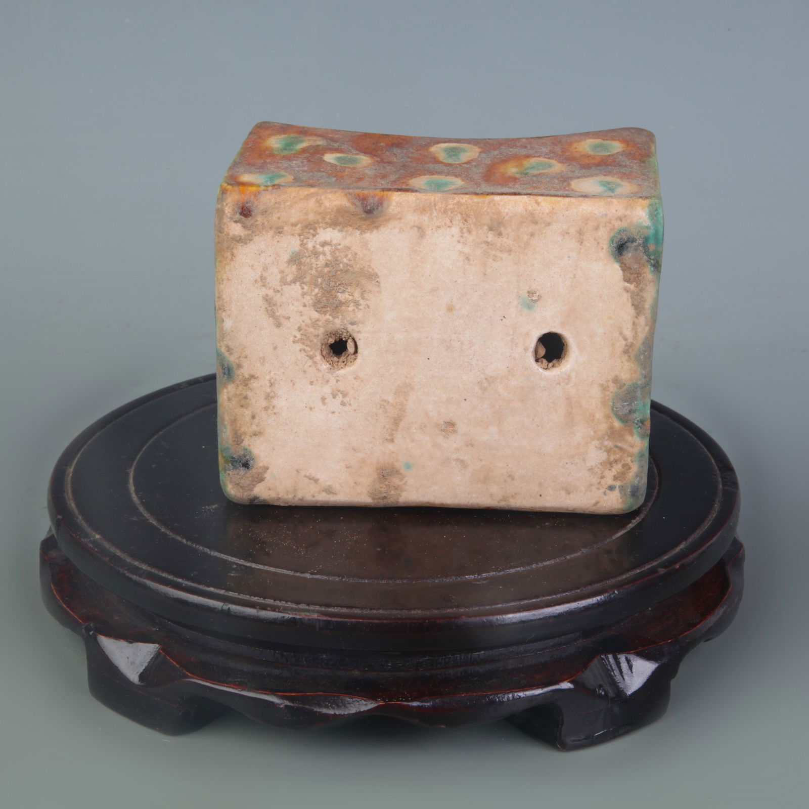 TRICOLOR CERAMIC PILLOW - 4