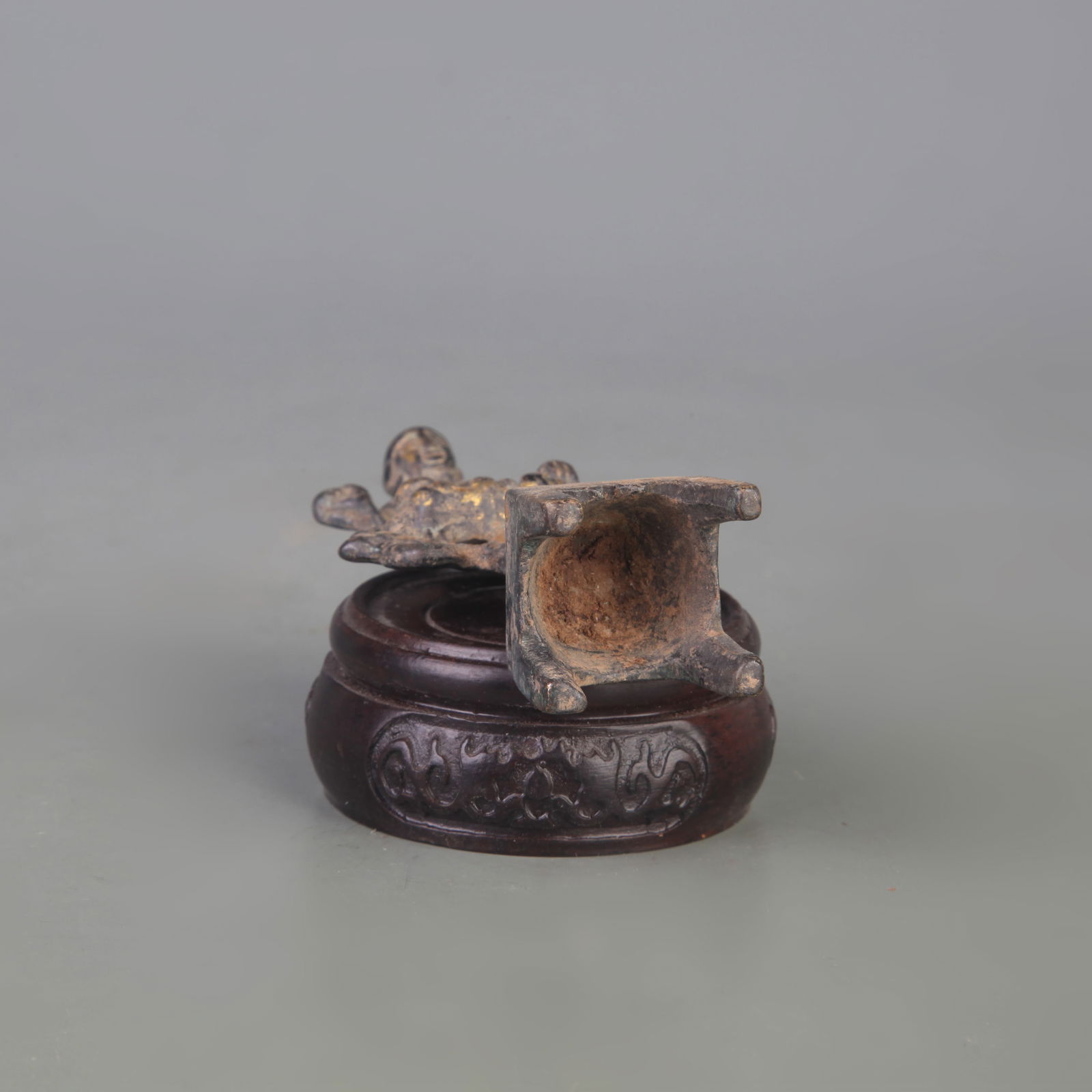 FINE TIBETAN BUDDHIST STATUE - 5