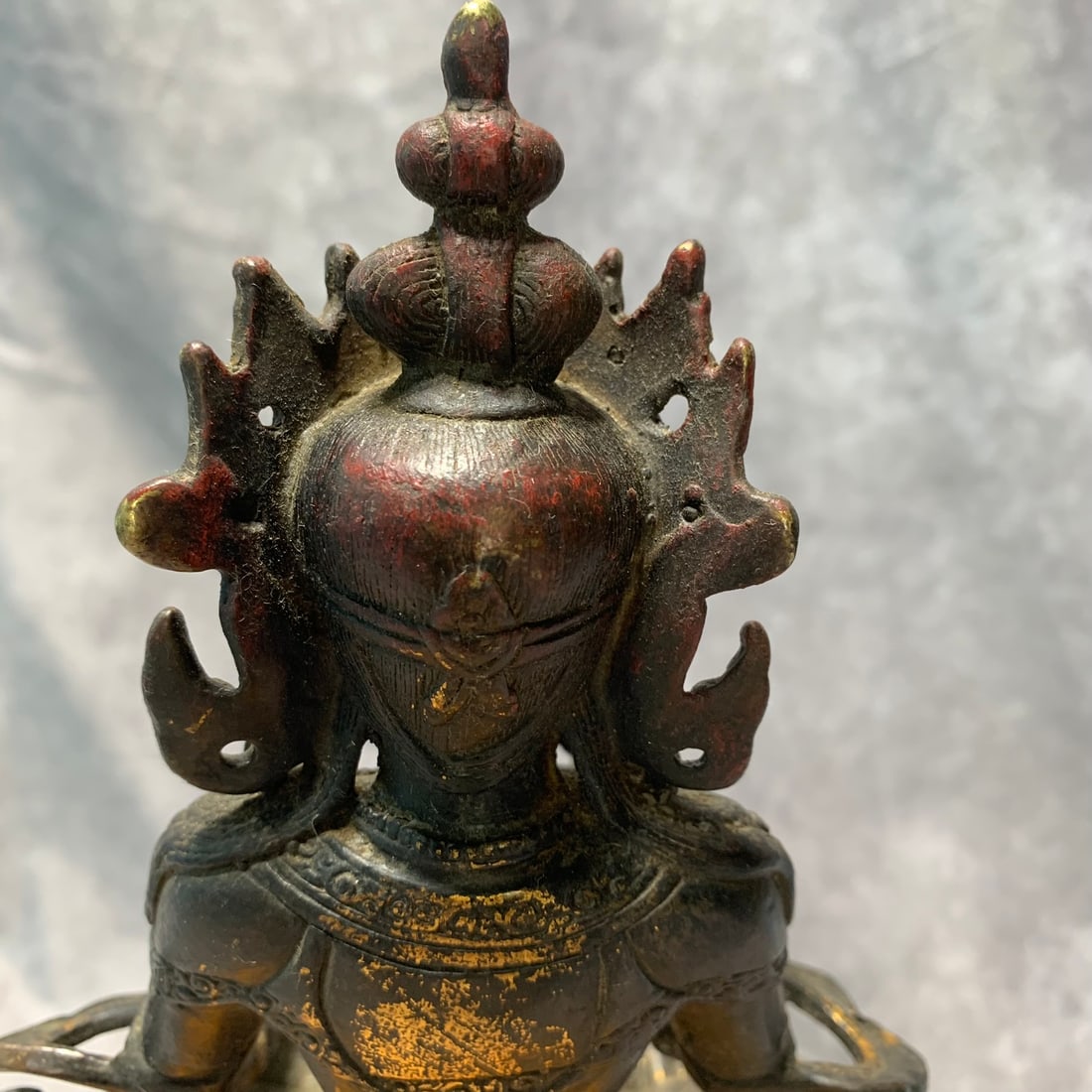 A FINE TIBETAN BUDDHIST STATUE - 3