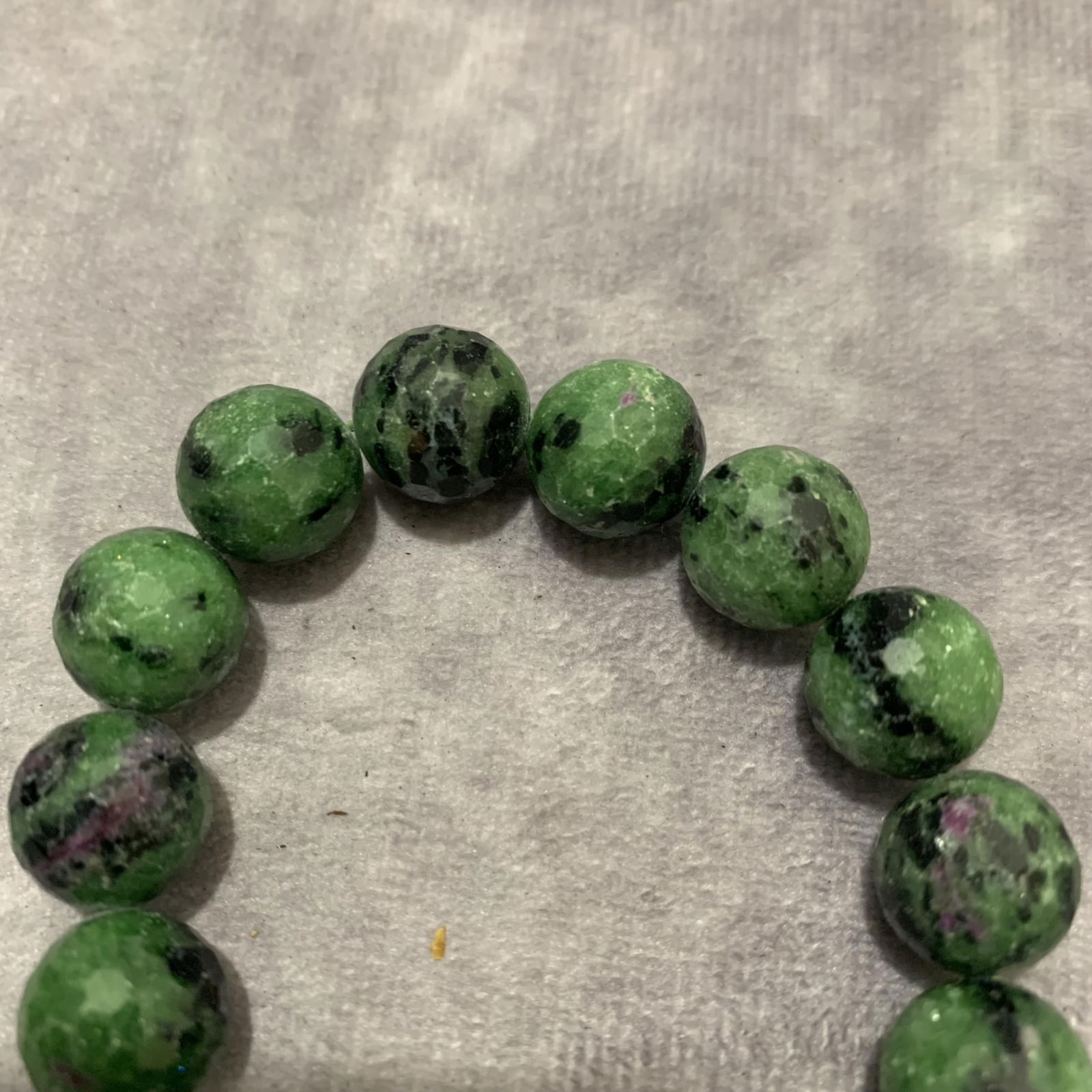 A FINE RUBY ZOISITE STONE MADE BRACELETS - 3