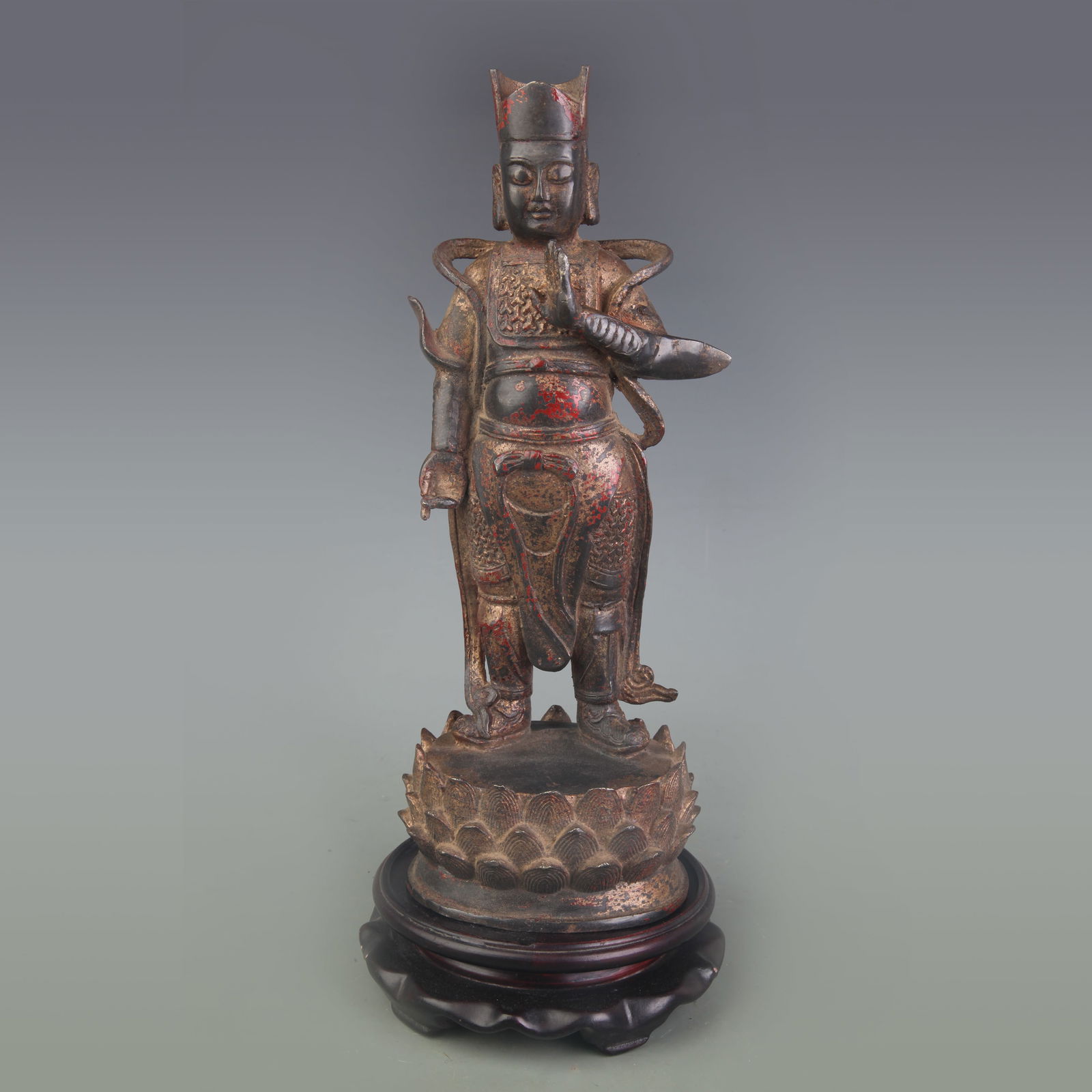 A FINE BRONZE DEITY STATUE: Qing Dynasty; Width: 4.0 inch; High: 11.0 inch