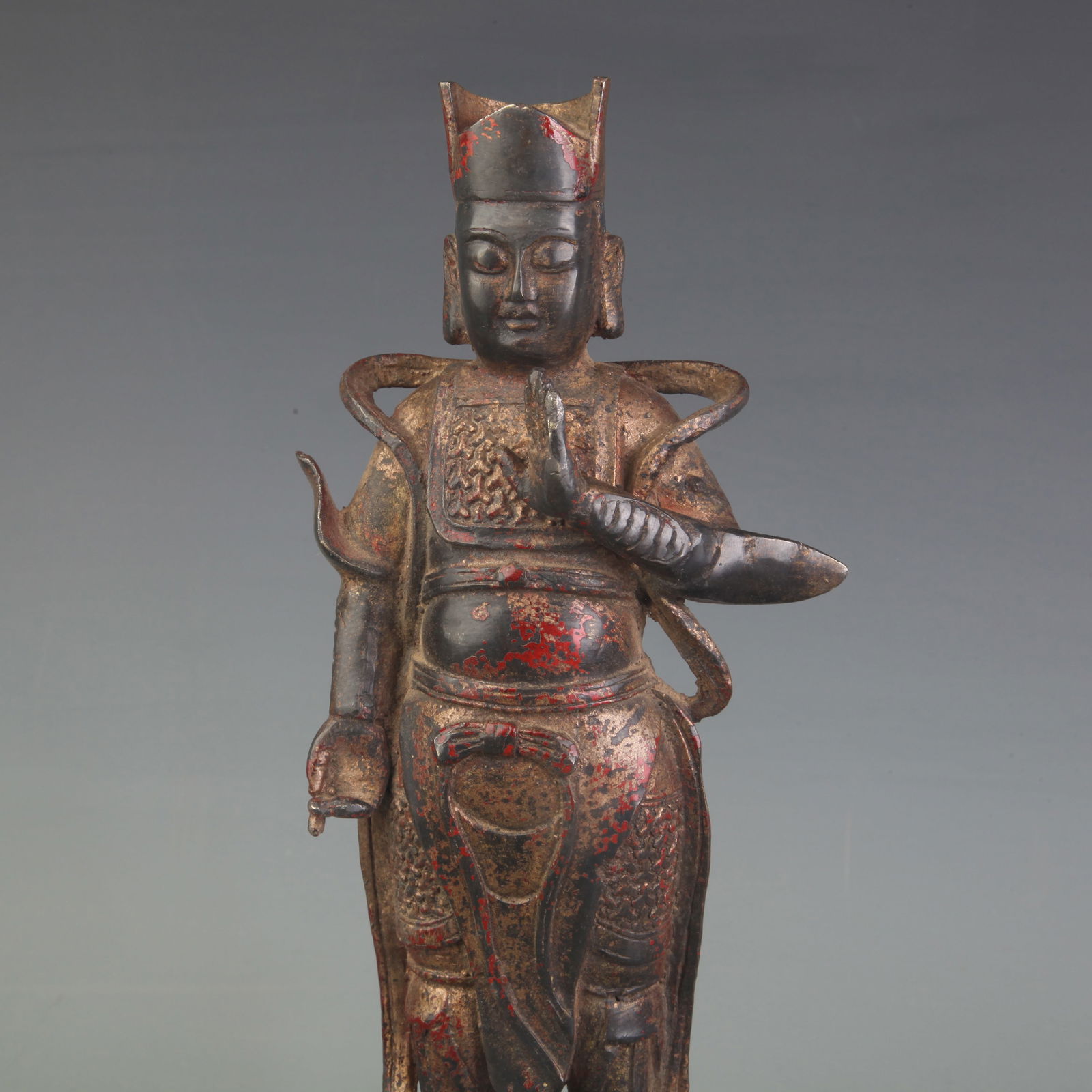 A FINE BRONZE DEITY STATUE - 2