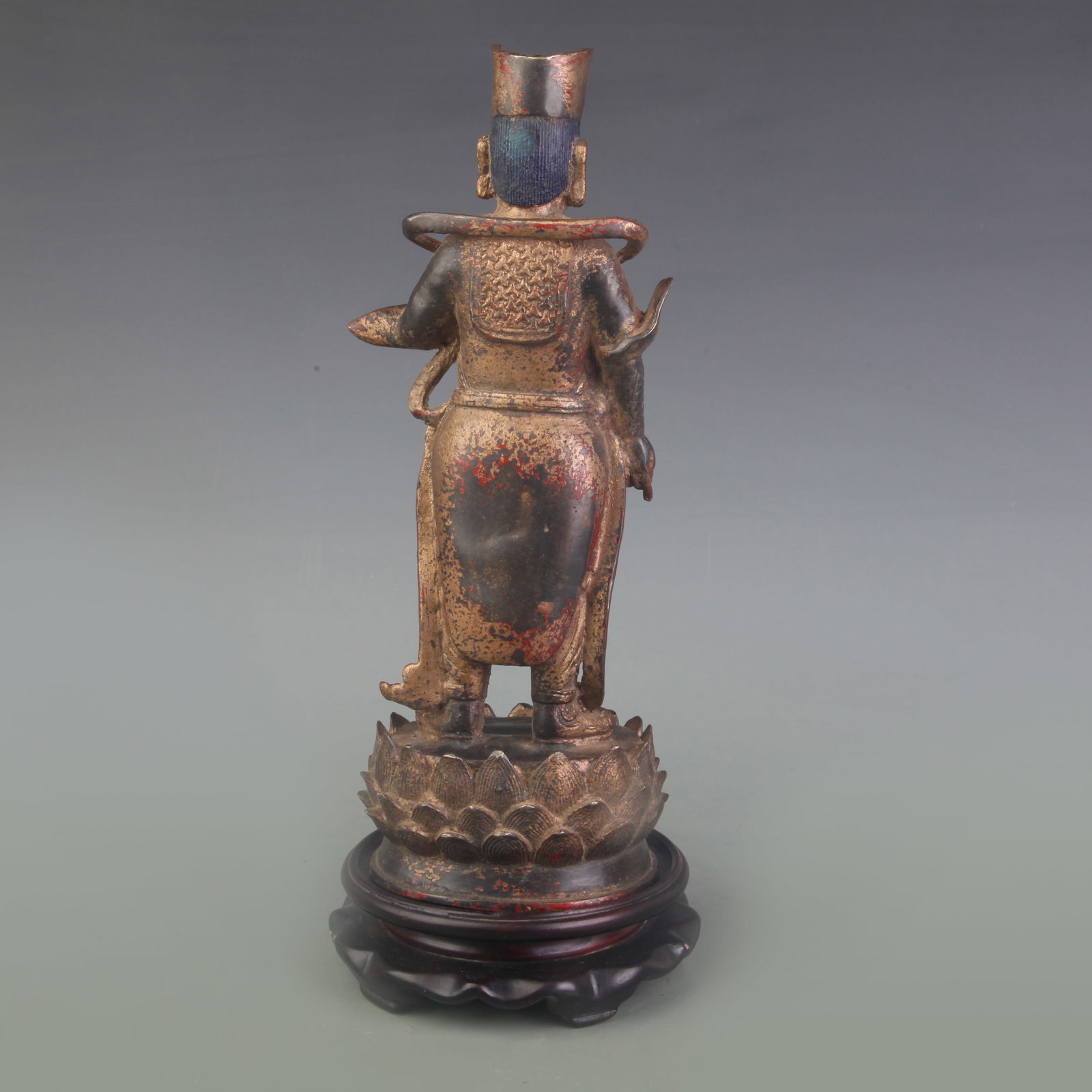 A FINE BRONZE DEITY STATUE - 4