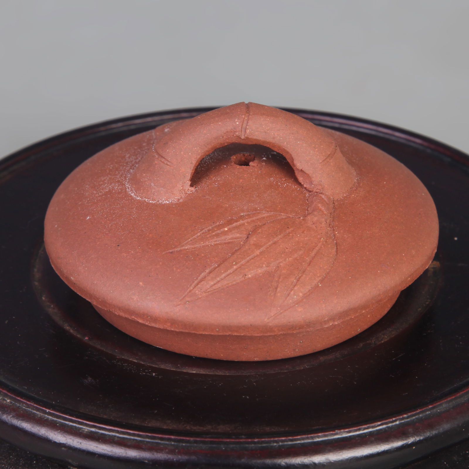 SHORT DRUM-SHAPED YIXING TEAPOT - 7