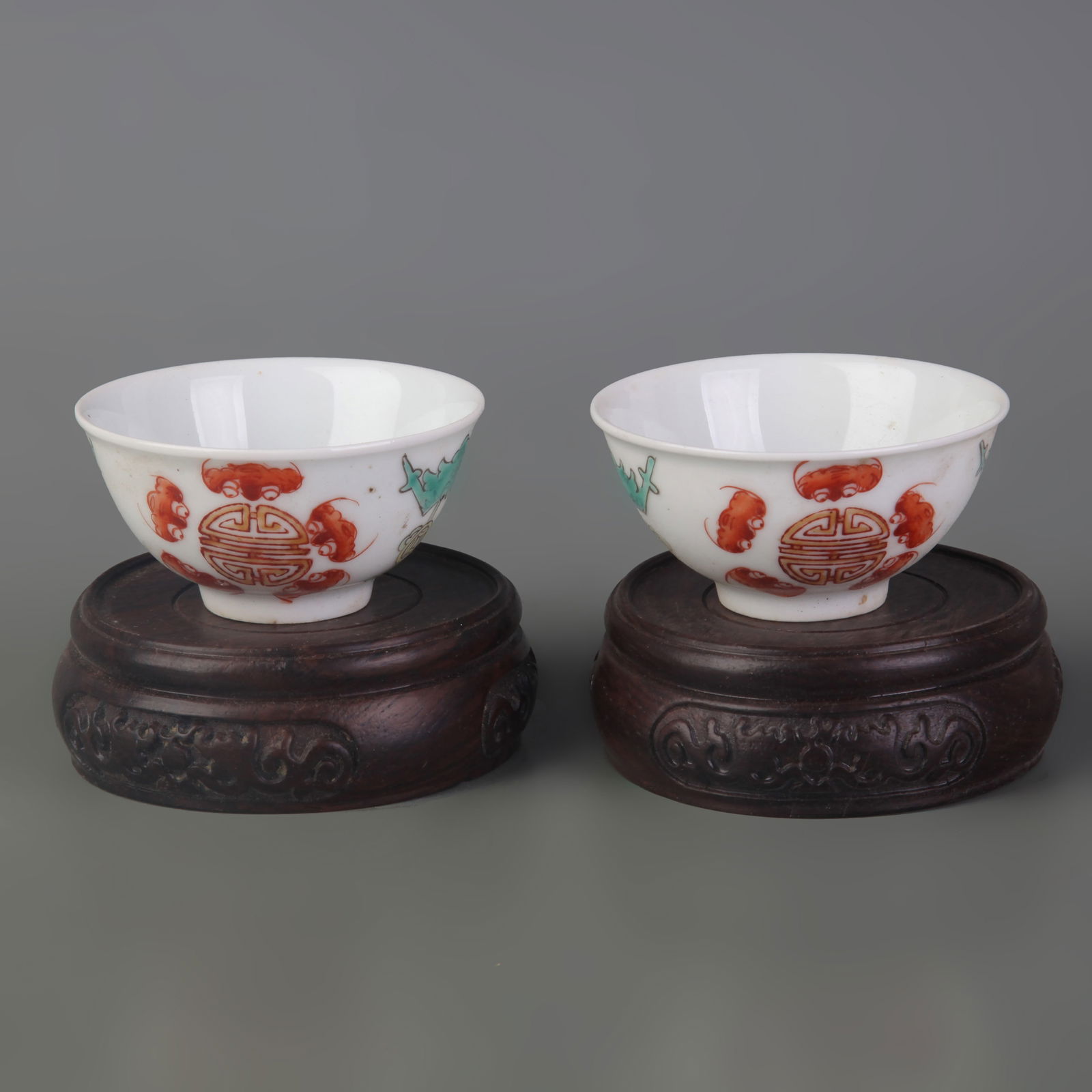 PAIR OF FAMILLE-ROSE BLESSING AND LONGEVITY PATTERN SMALL CUPS: Qing Dynasty Tong Zhi Period; Diameter: 2.6 inch; High: 1.2 inch