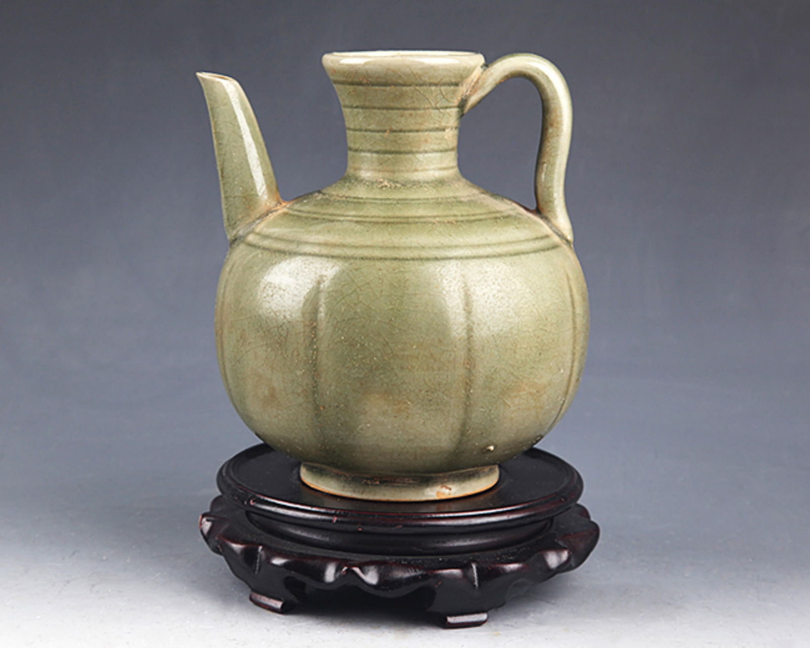 A FINE YAO ZHOU KILN PORCELAIN EWER: Song Dynasty Style, High: 6.2 inch; Width: 5.5 inch;