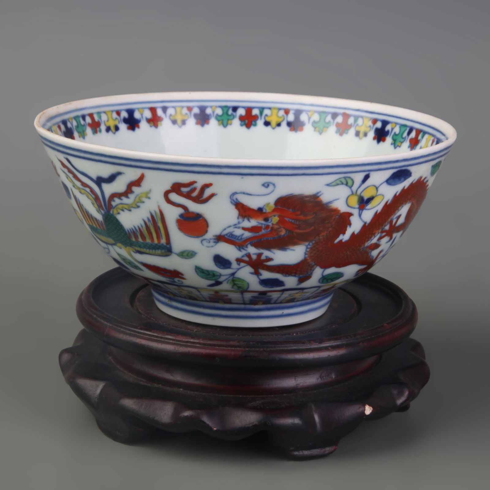 DOUCAI DRAGON AND PHOENIX PATTERN PATTERN PORCELAIN BOWL - 2
