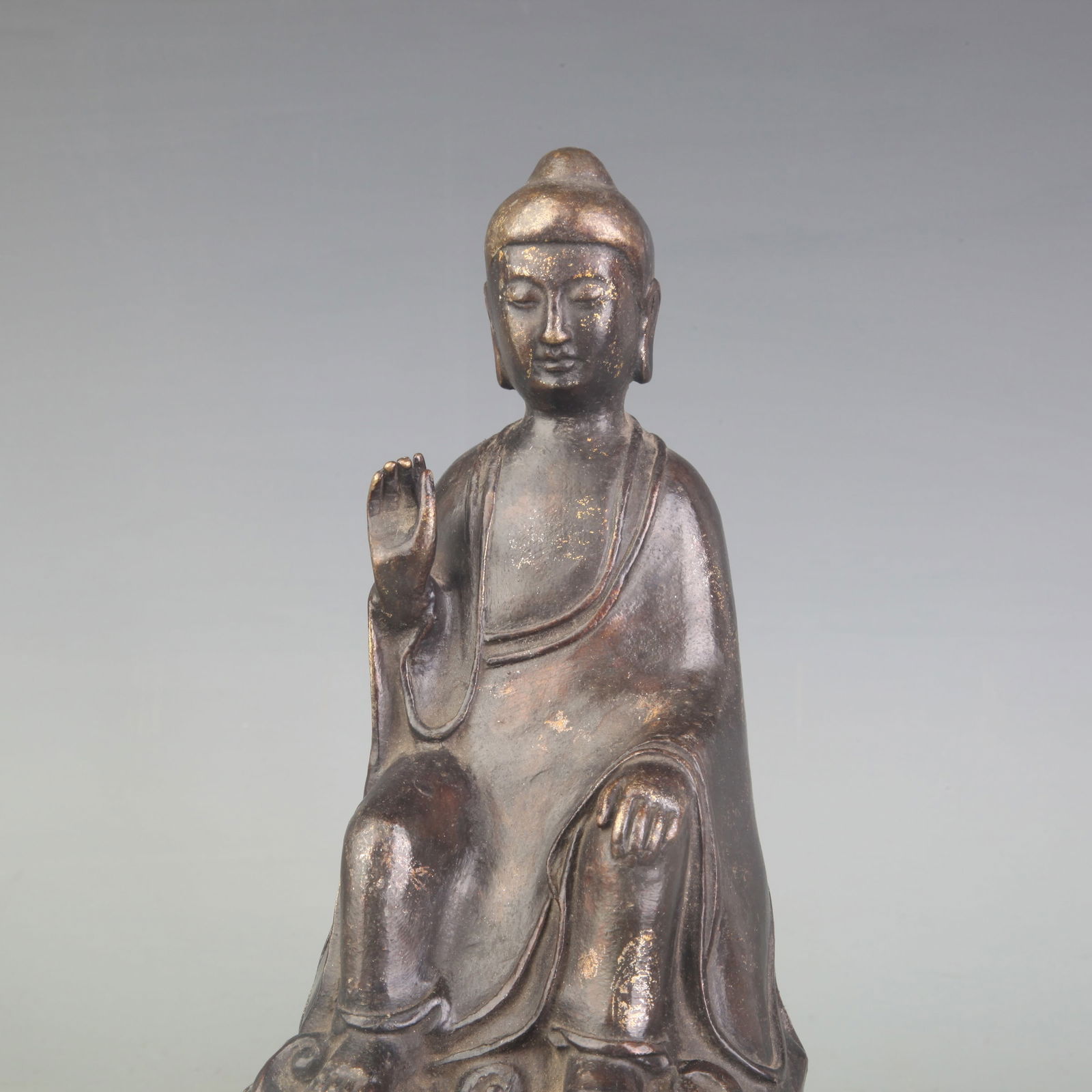 A FINE BRONZE BUDDHA STATUE - 2