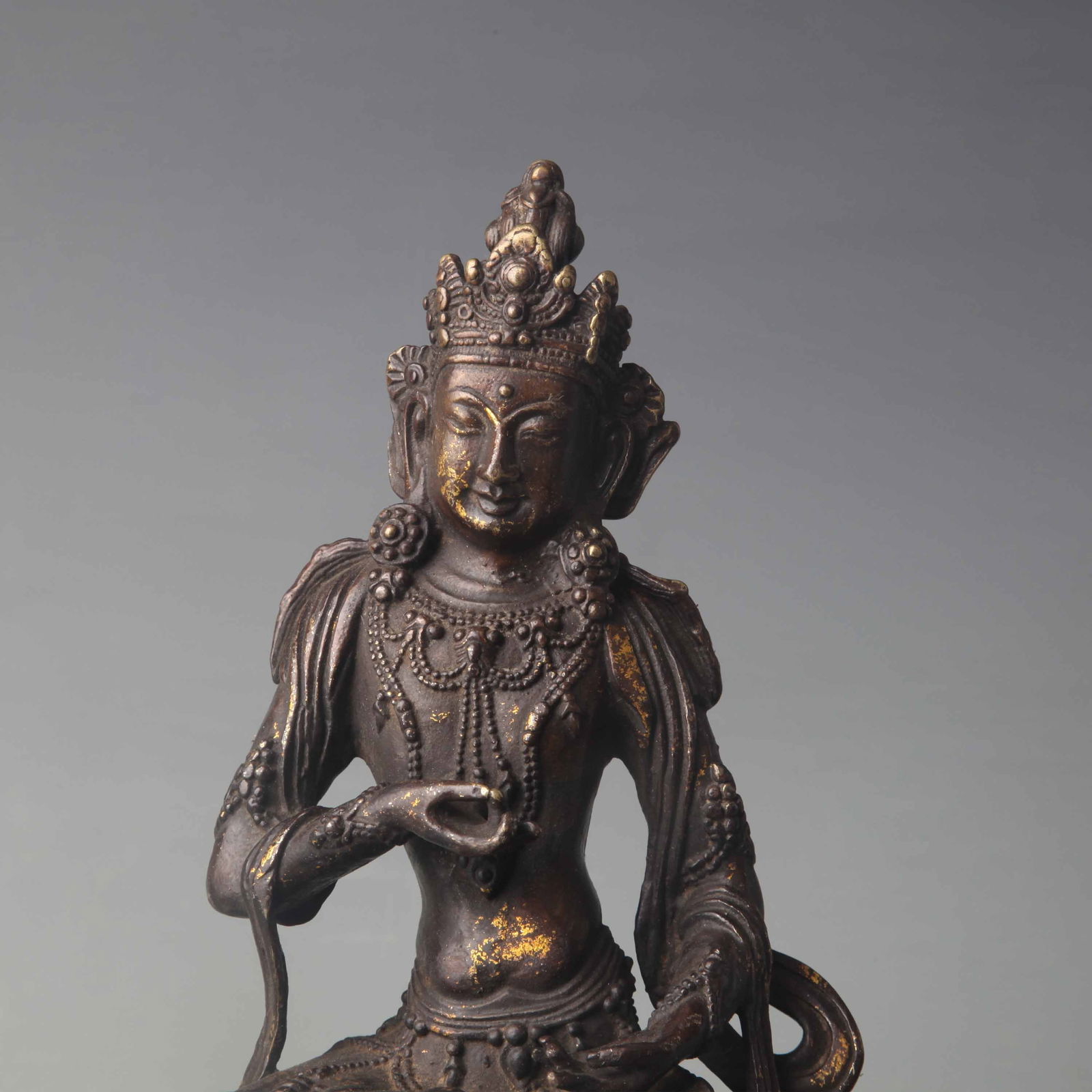 A FINE BRONZE BUDDHA STATUE - 2