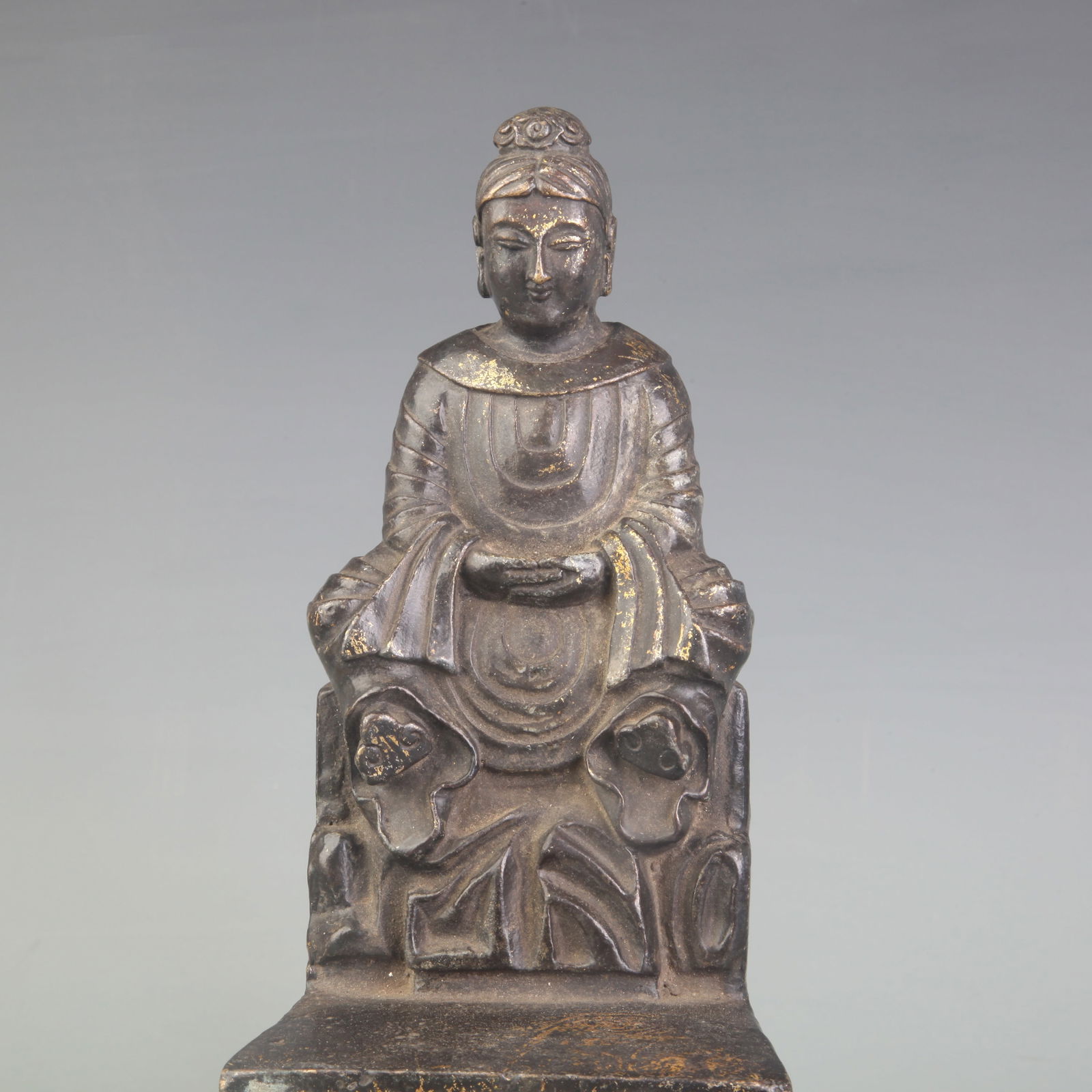 A FINE BRONZE BUDDHA STATUE - 2