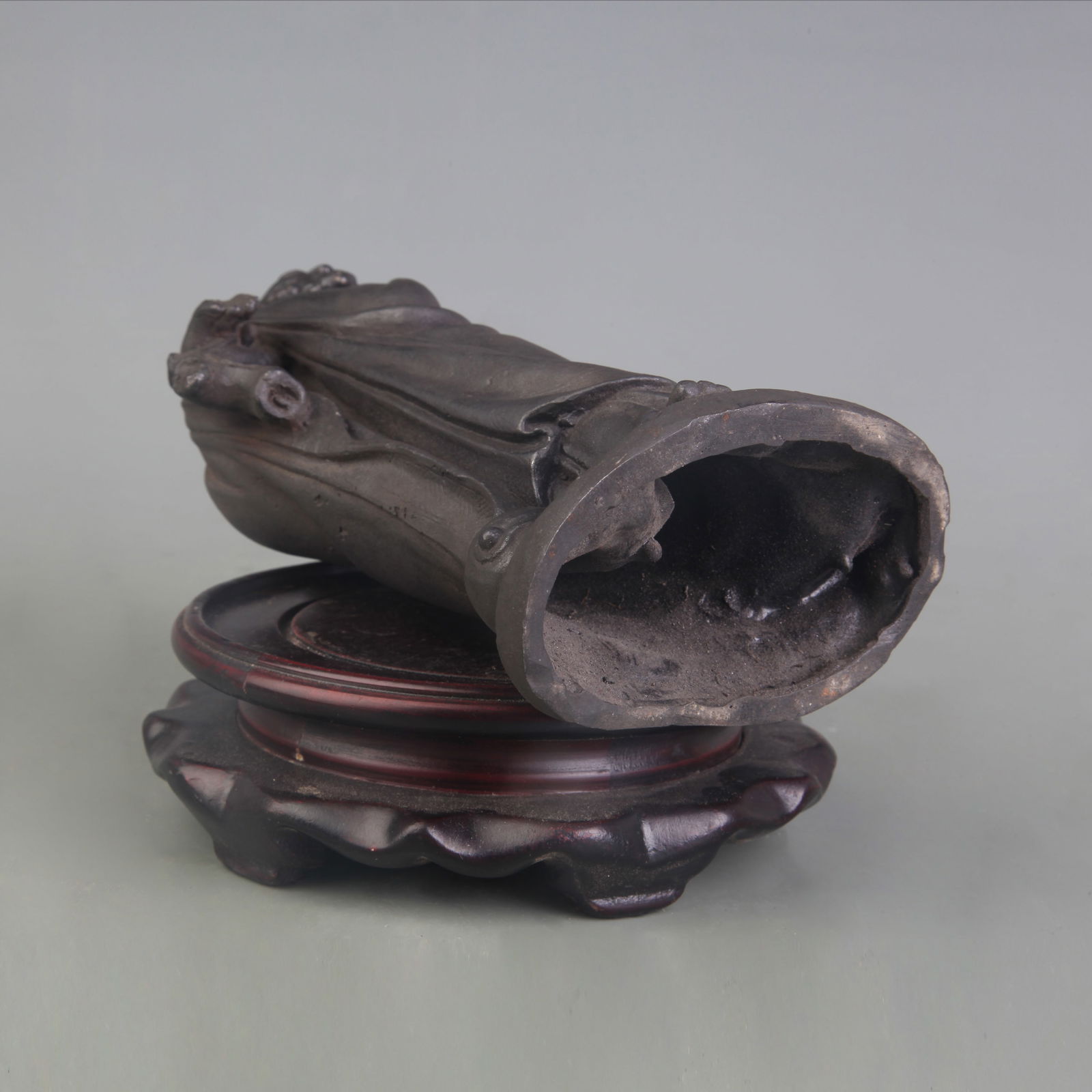 A FINE BRONZE ARHAT STATUE - 5