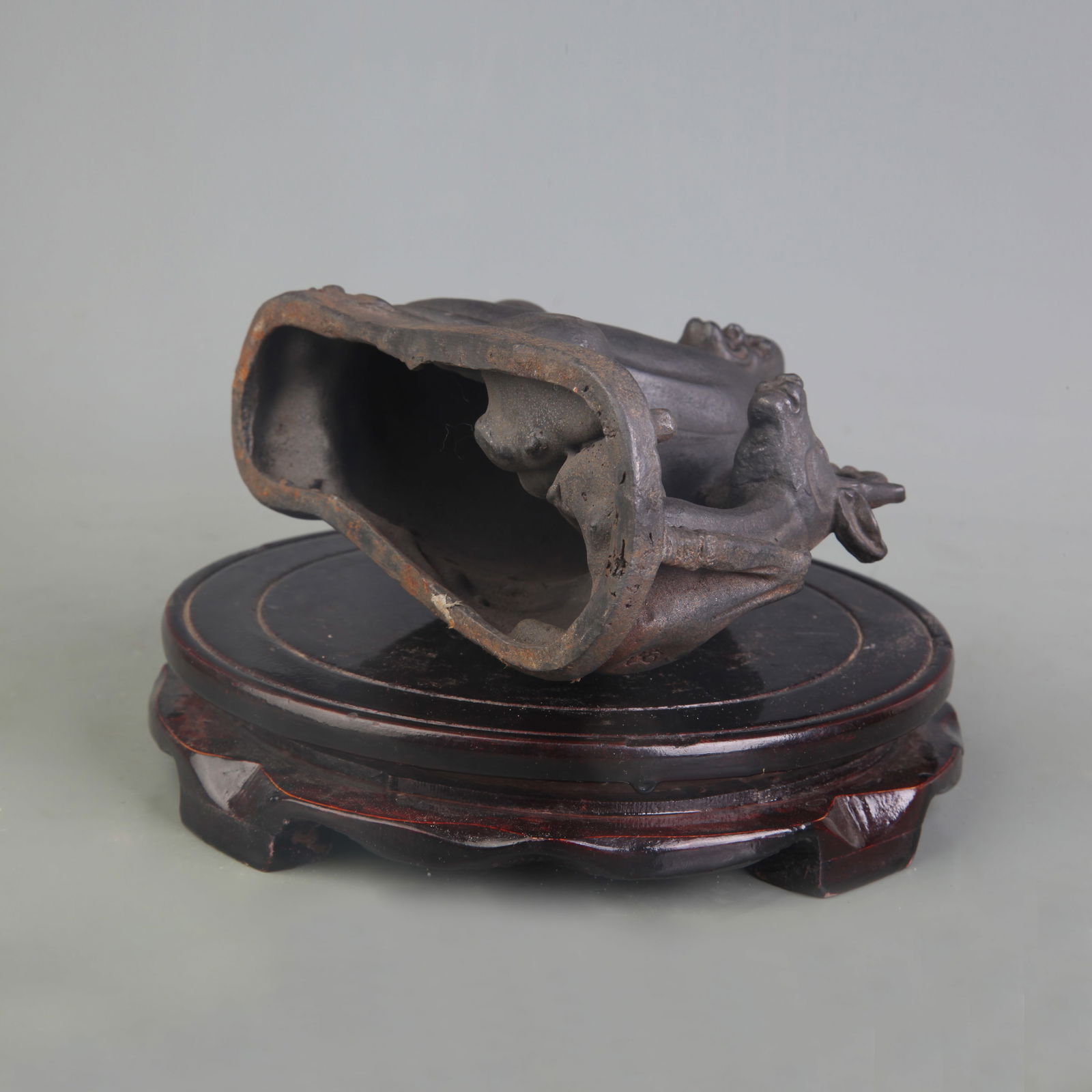 A FINE CAST IRON ARHAT STATUE - 5