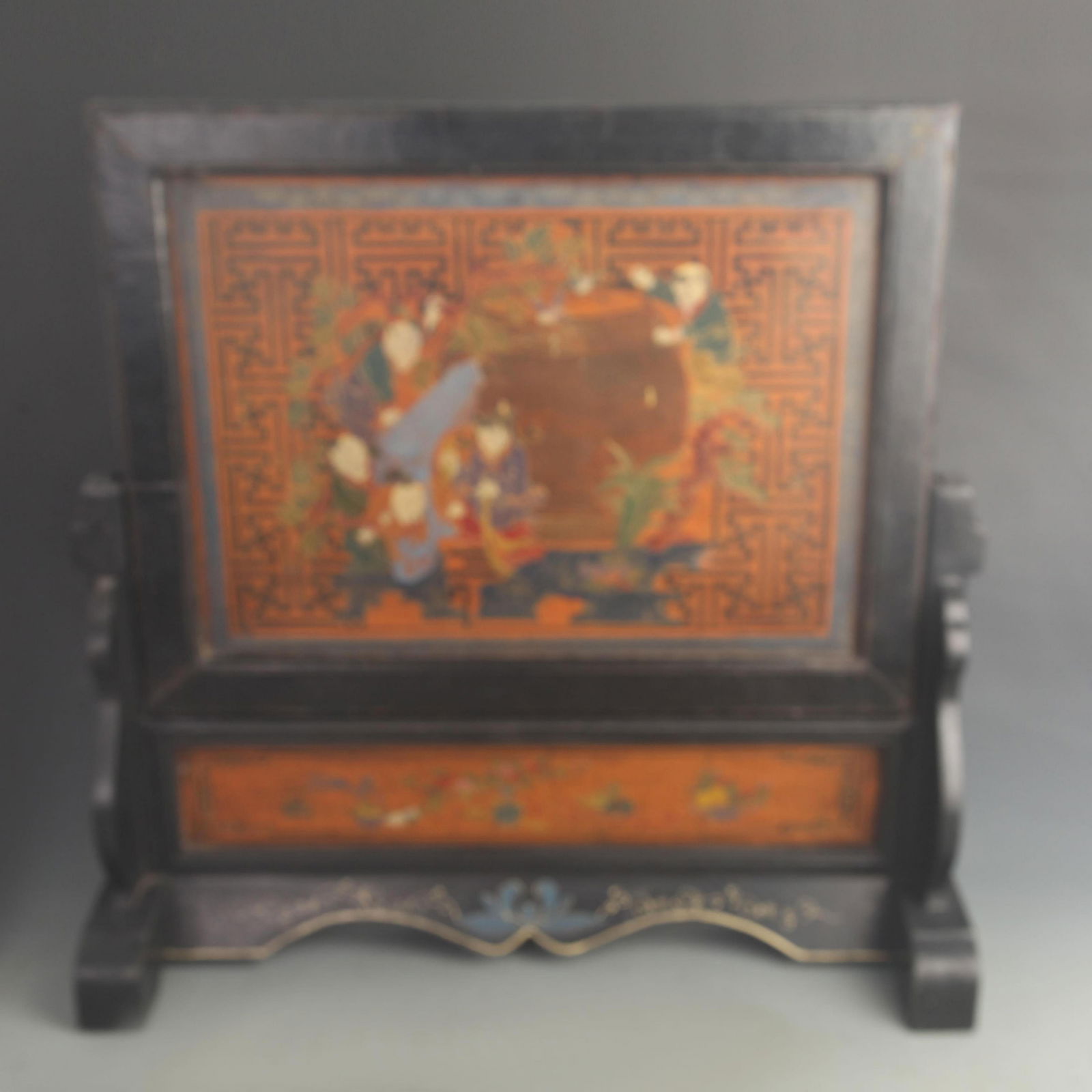 HARDWOOD INLAID LACQUER AND GOLD “SIMA SMASHES THE JAR TO SAVE A FRIEND?? SCREEN: 20th Century; High: 20.75 inch; Width: 18.5 inch;