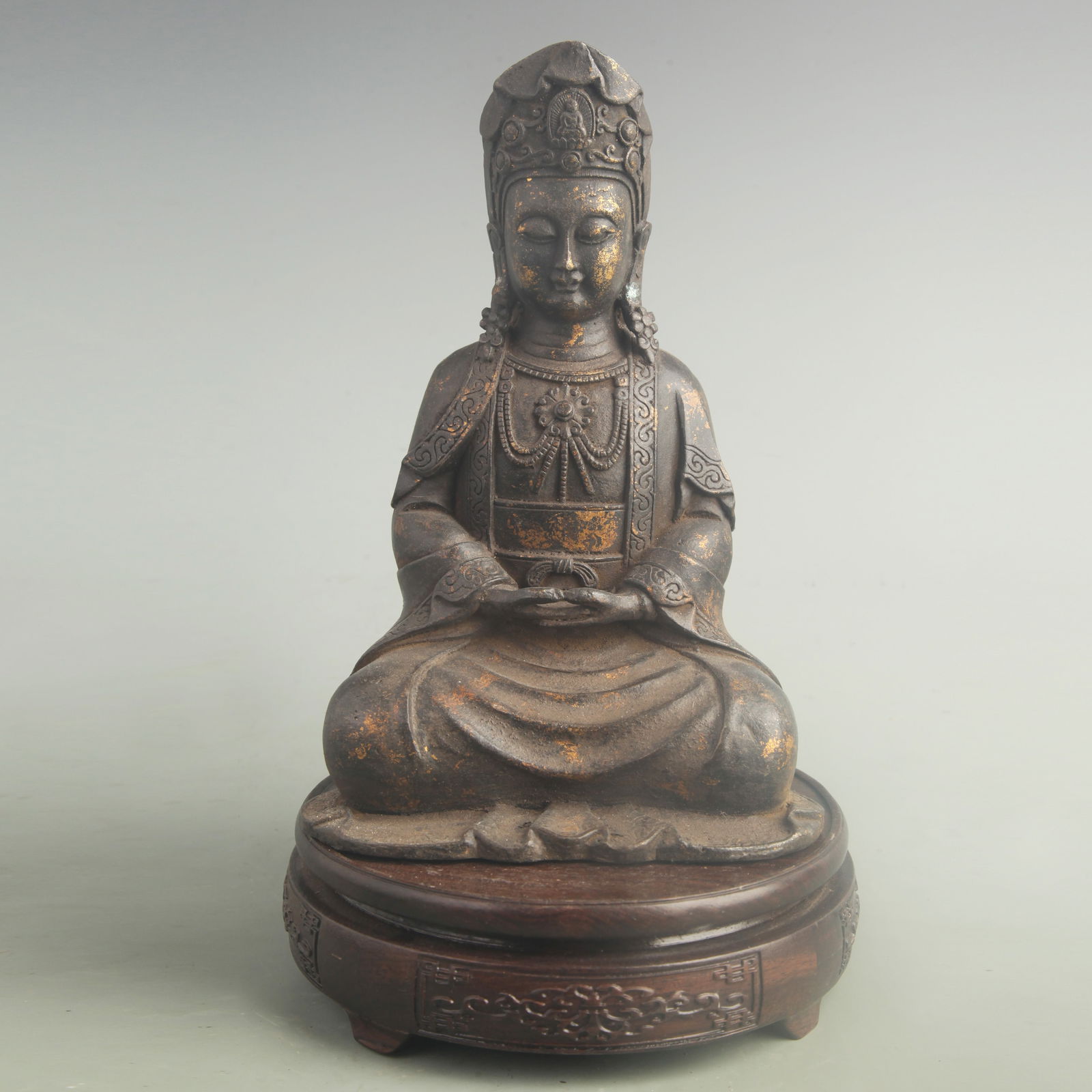 GILT BRONZE GUANYIN STATUE: 19th Century; High: 8.50 inch; Width: 5.50 inch