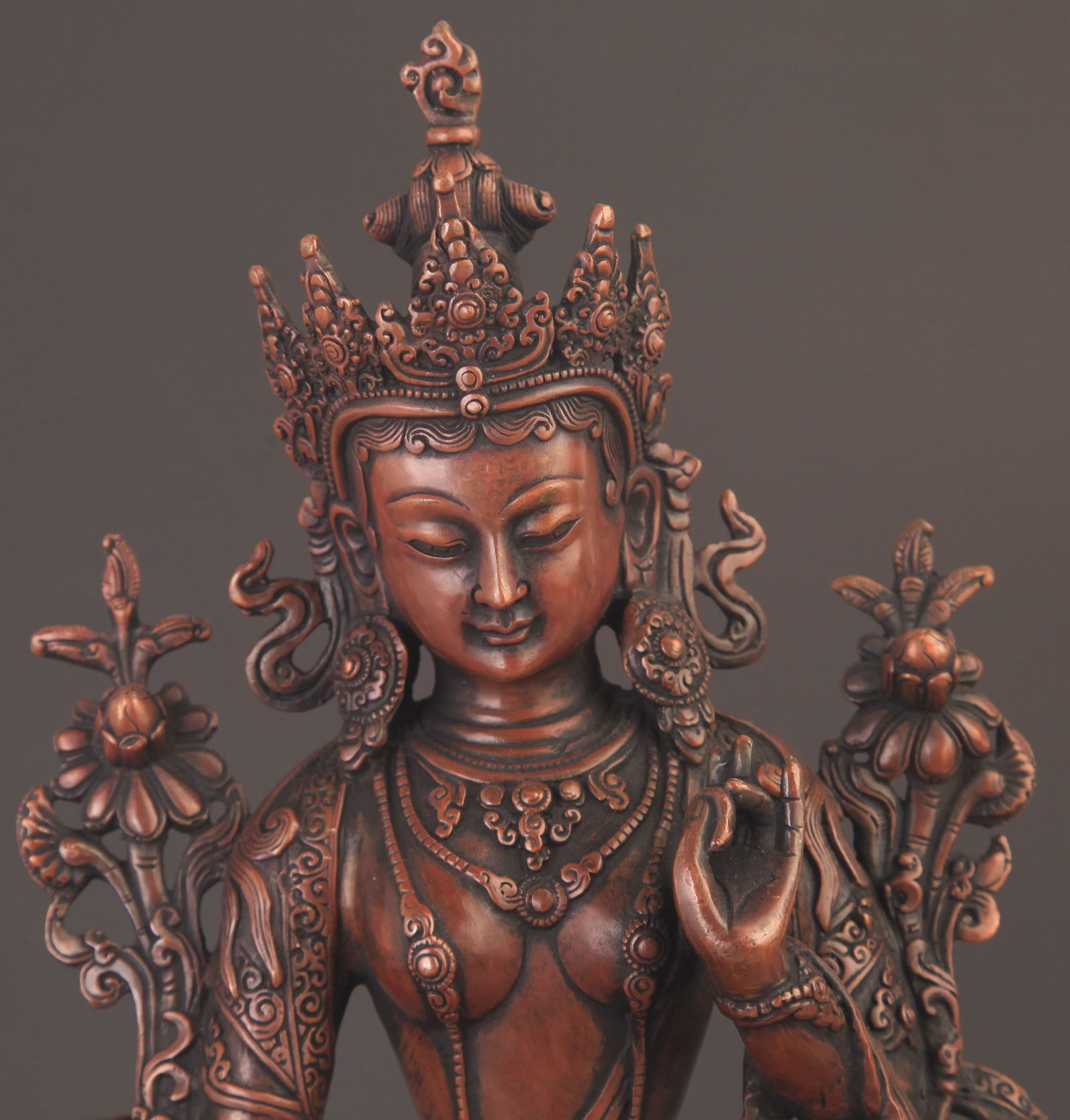 RARE TIBETAN BUDDHISM BRONZE GREEN TARA STATUE: 19th Century; High: 12.00 inch; Width: 9.0 inch;