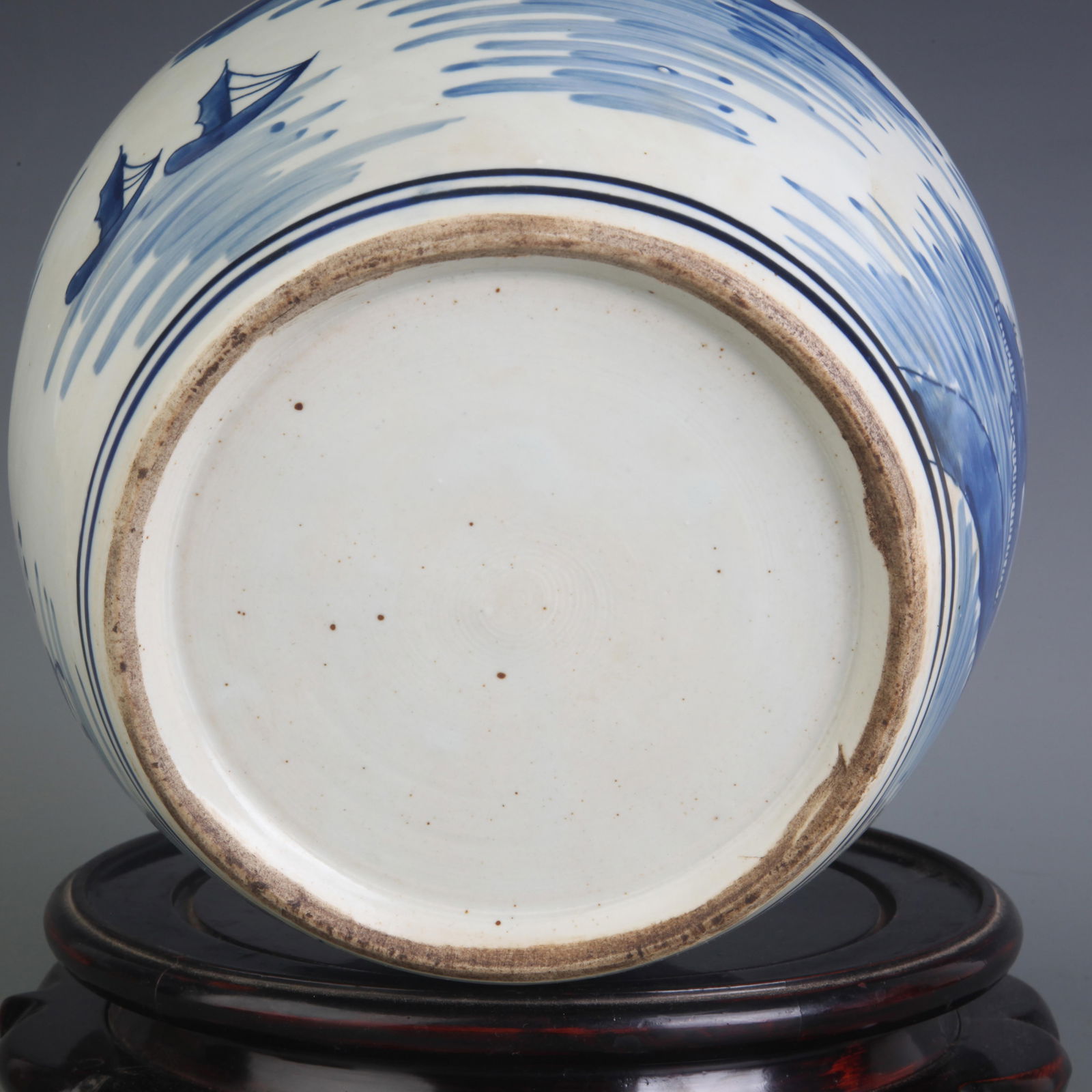 BLUE AND WHITE LANDSCAPE PATTERN JAR - 6