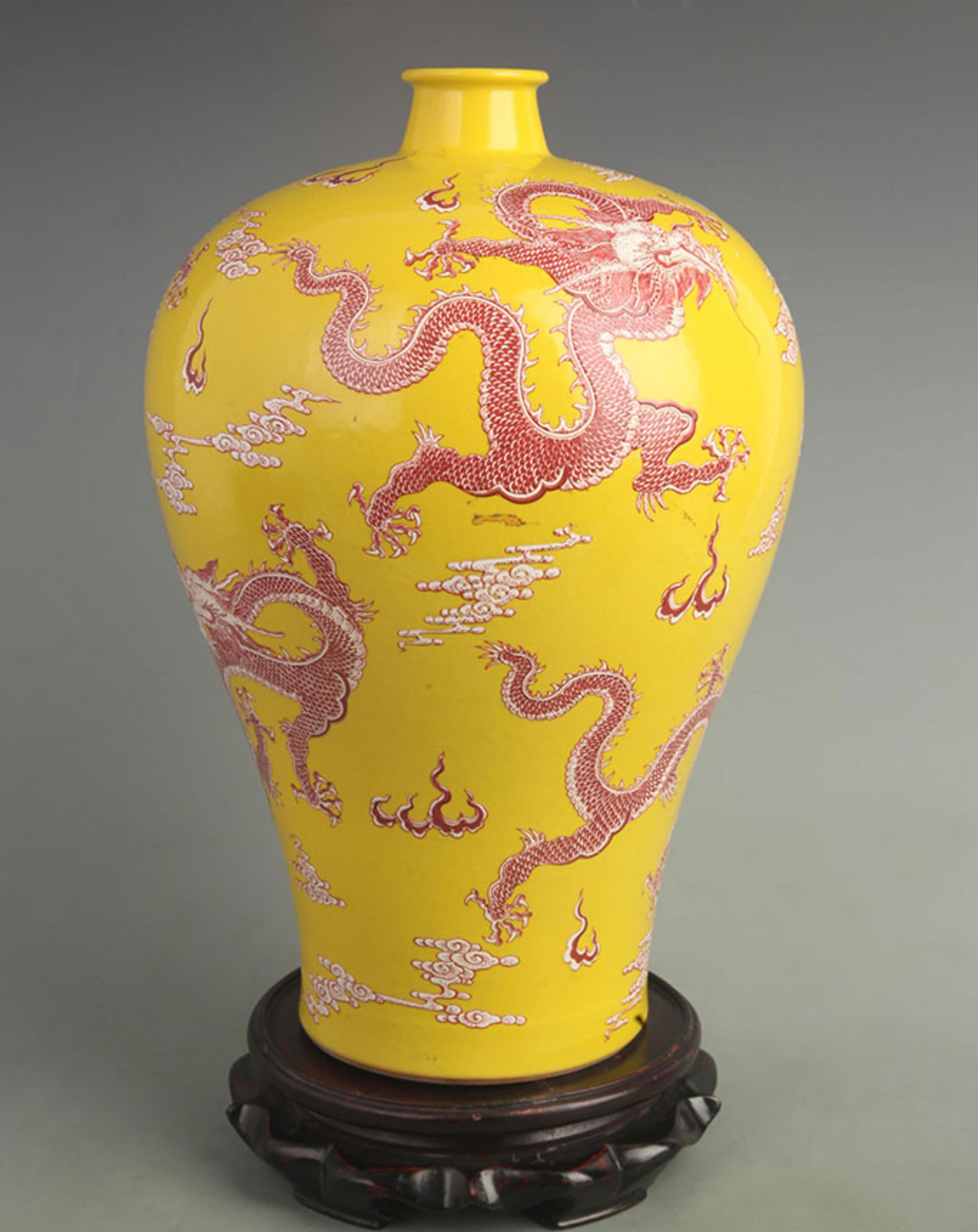 YELLOW GROUND PLUM VASE WITH RED DRAGON PATTERN - 4